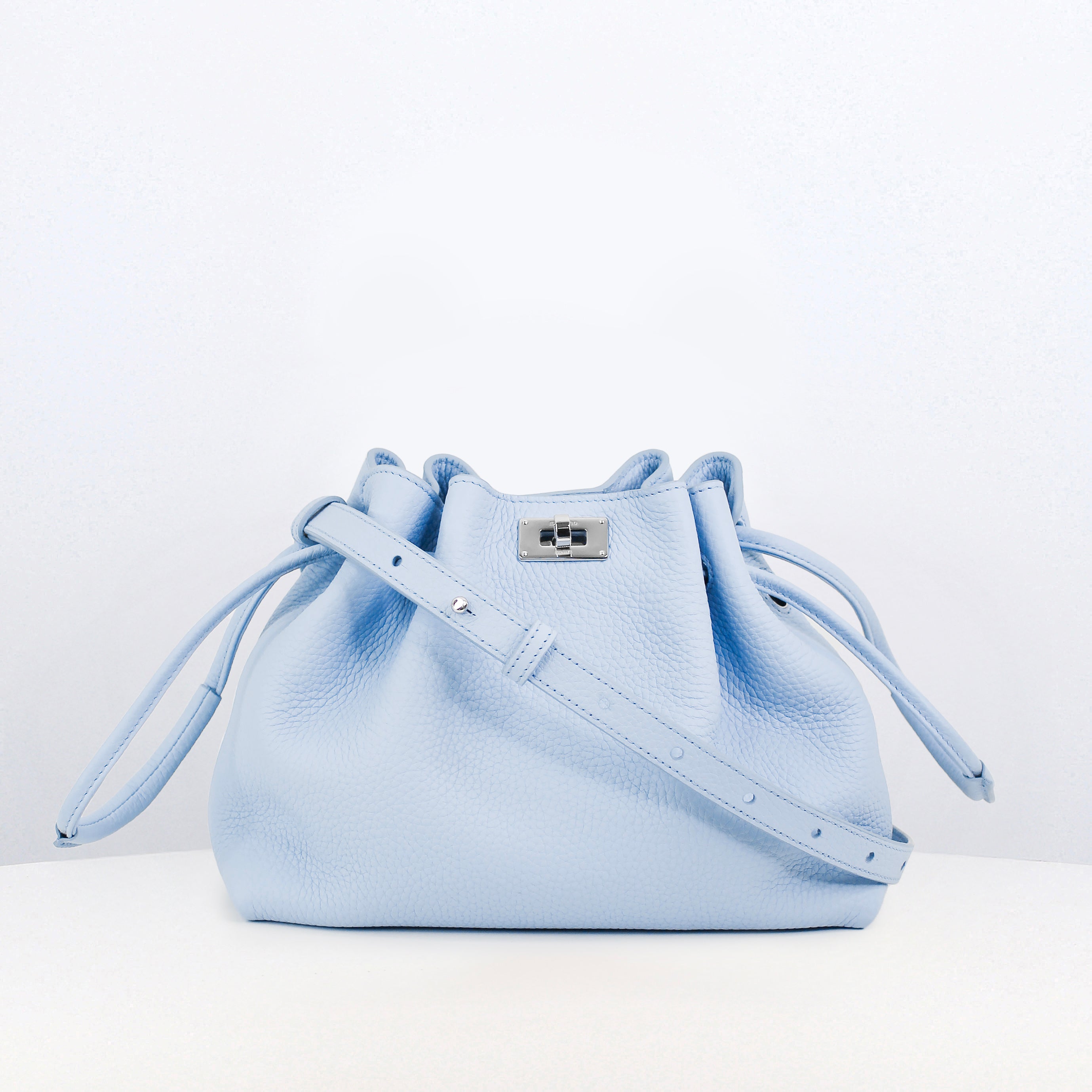 LEATHER DRAWSTRING BAG COLETTE MIST