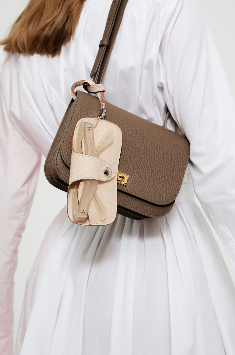 LEATHER FLAP BAG ELYSEE TAUPE