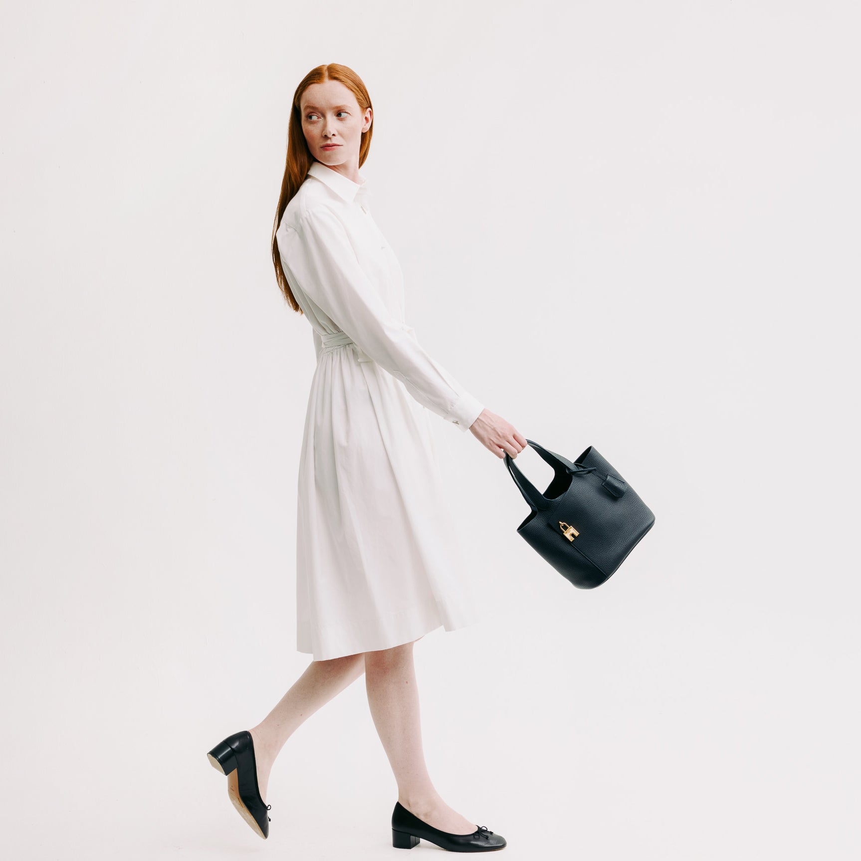 LEATHER HANDBAG ETOILE PM ECLIPSE WITH GOLD HARDWARE