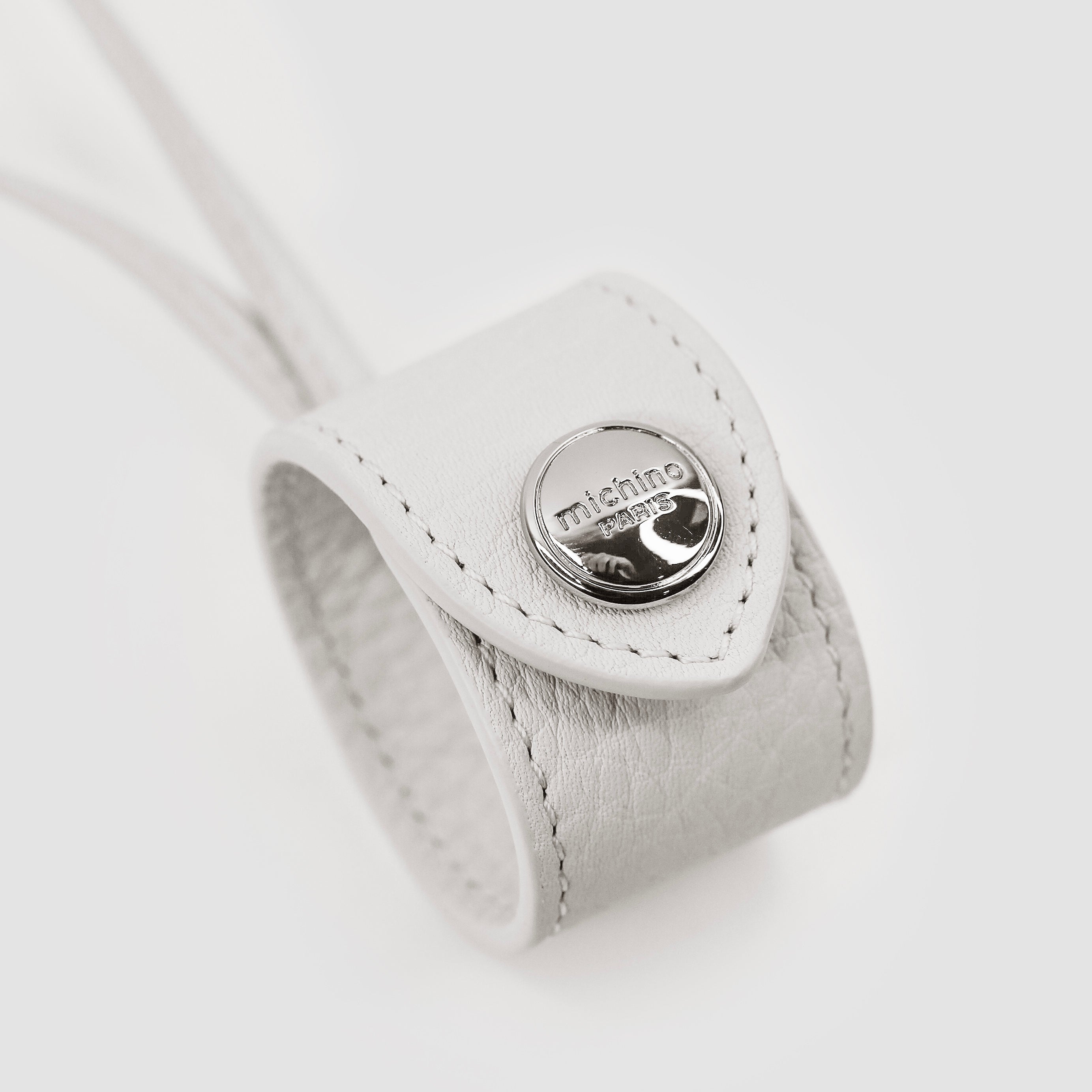 GIFT SET: LUTECE PM CHOCOLATE LEATHER HANDBAG & LEATHER GLOVE HOLDER CRAIE