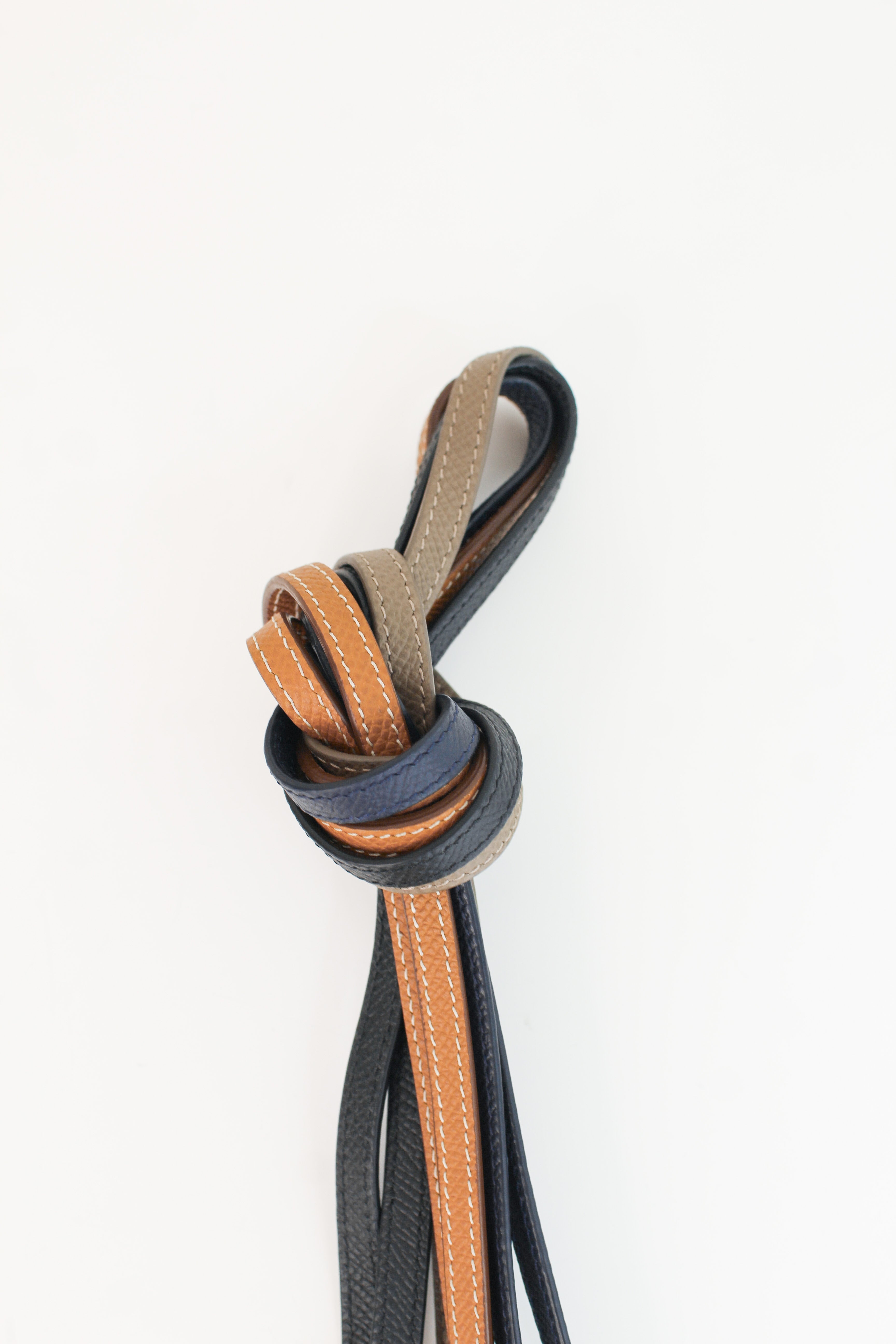 LEATHER STRAP GOLD