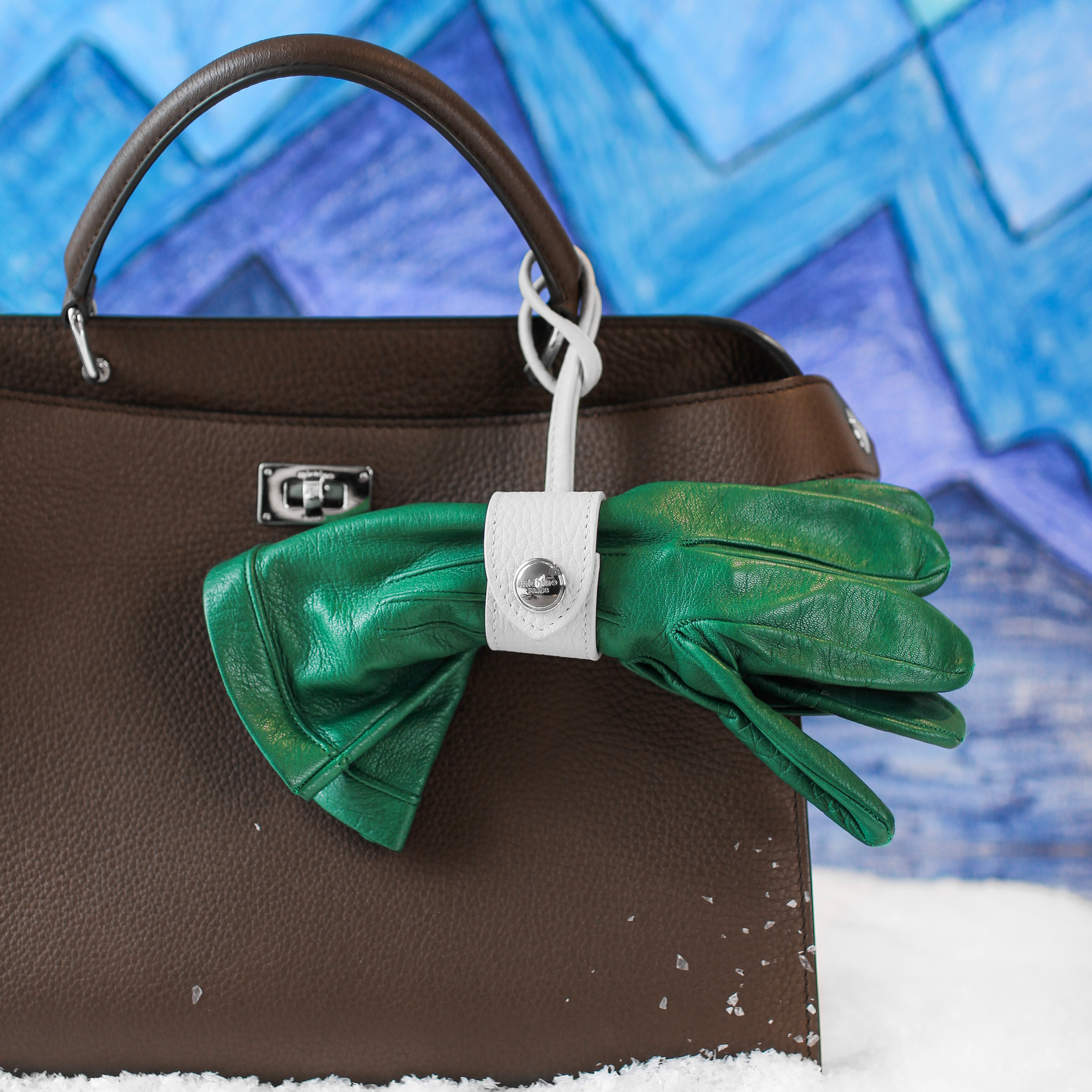 GIFT SET: LUTECE PM CHOCOLATE LEATHER HANDBAG & LEATHER GLOVE HOLDER CRAIE