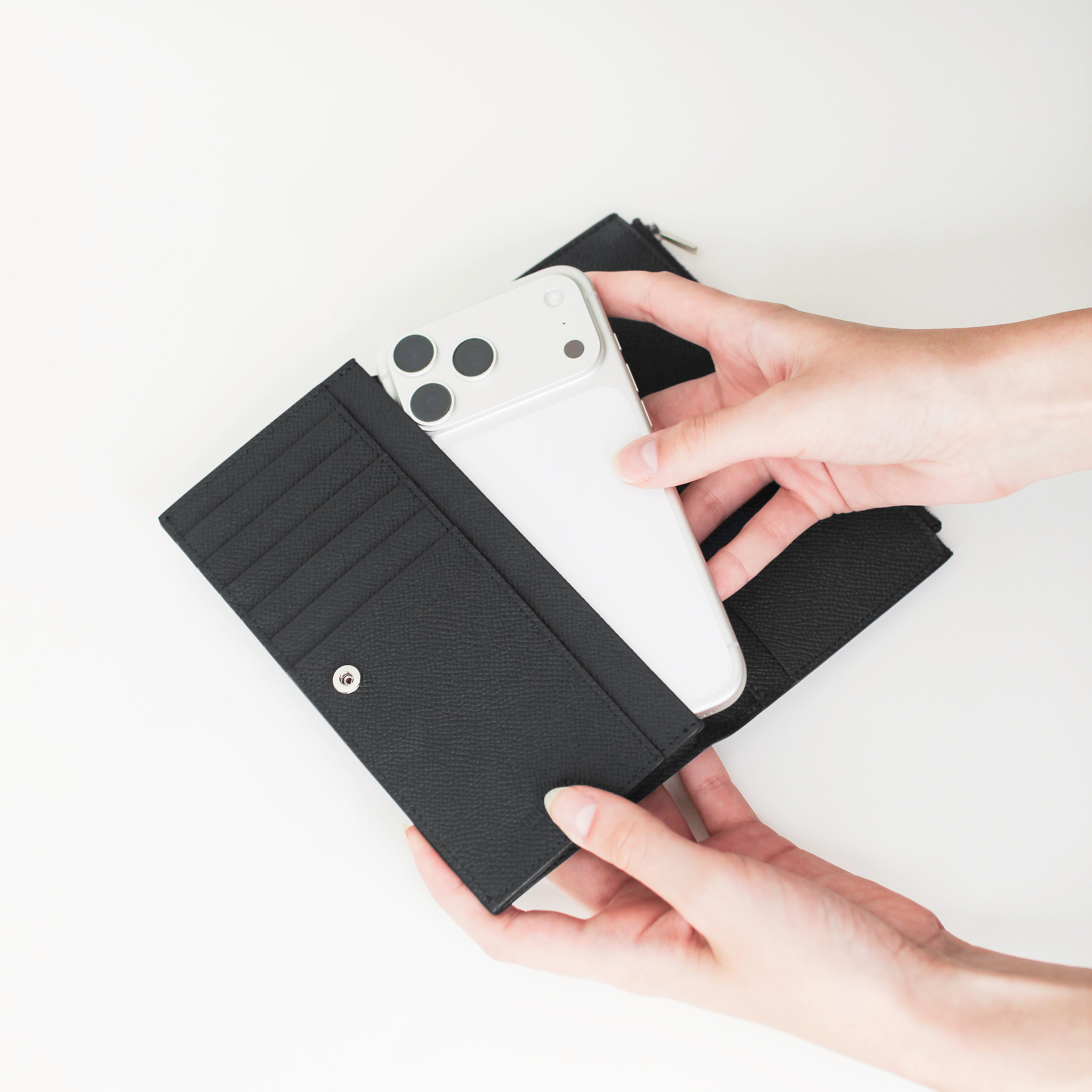 LEATHER LONG ZIP WALLET BLACK