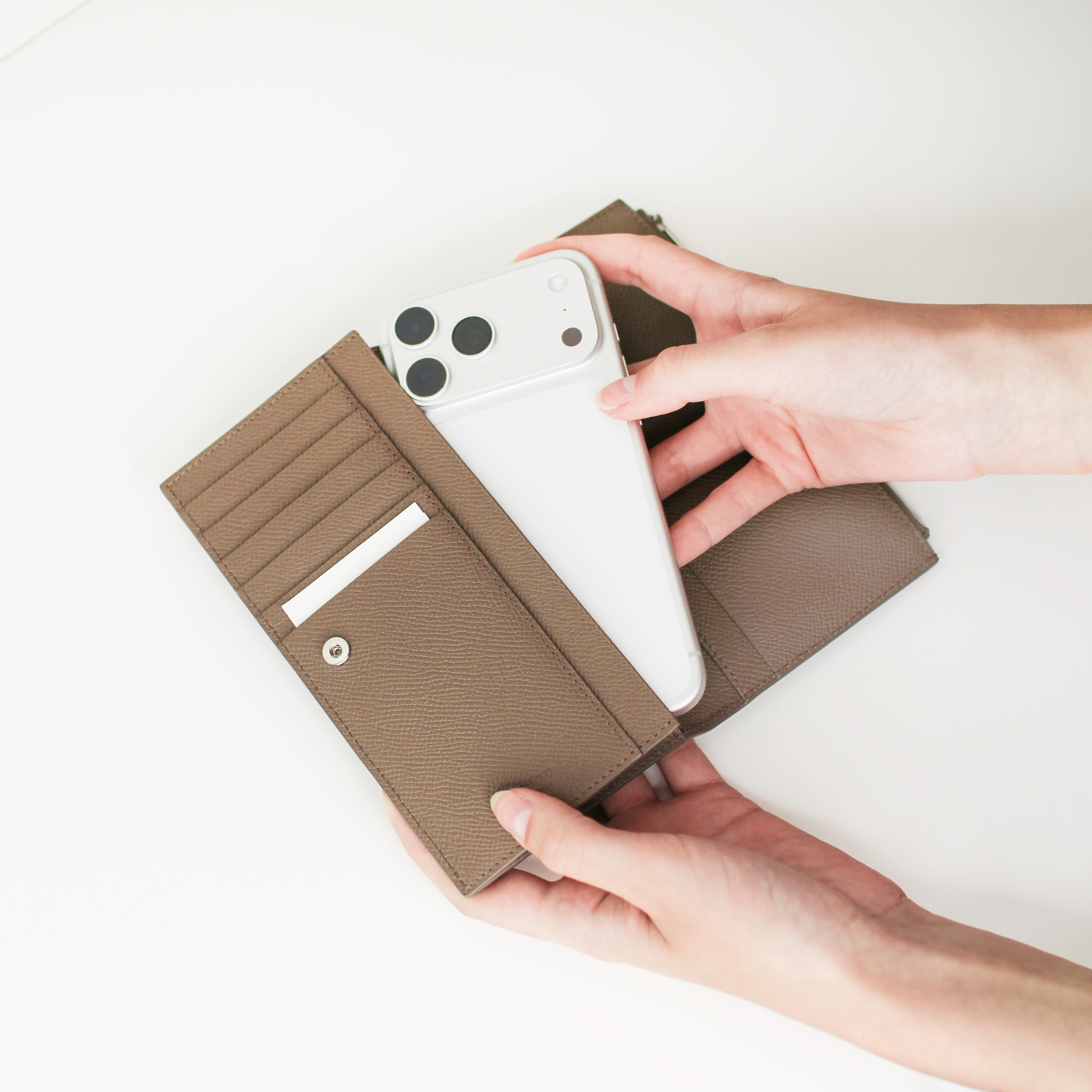 LEATHER LONG ZIP WALLET TAUPE