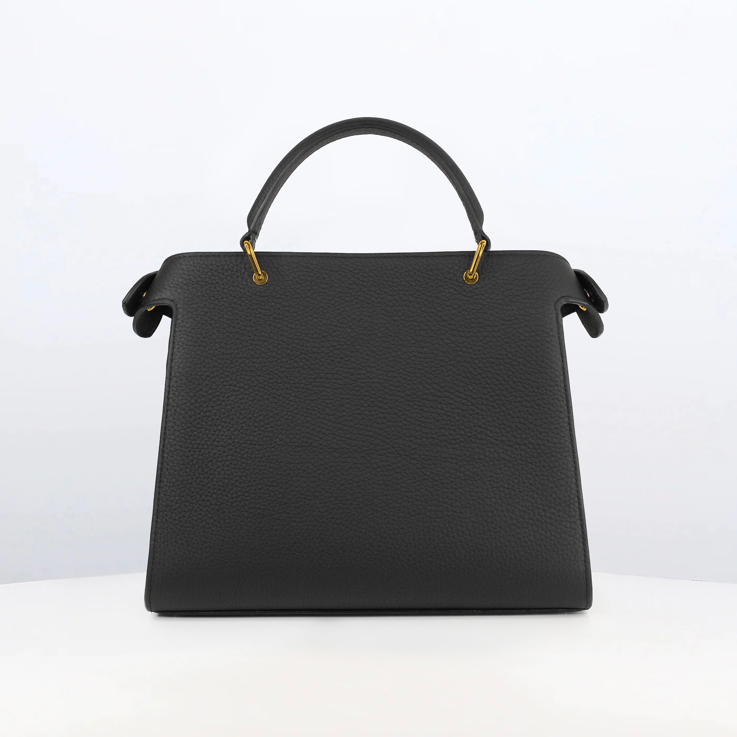 LEATHER HANDBAG LUTECE 27 BLACK WITH GOLD HARDWARE