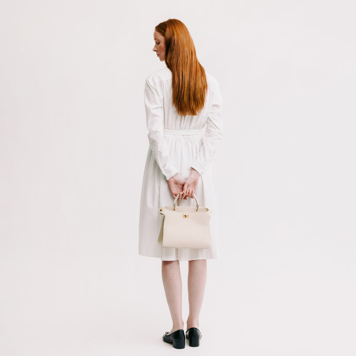 LEATHER HANDBAG LUTECE 27 IVORY WITH GOLD HARWARE