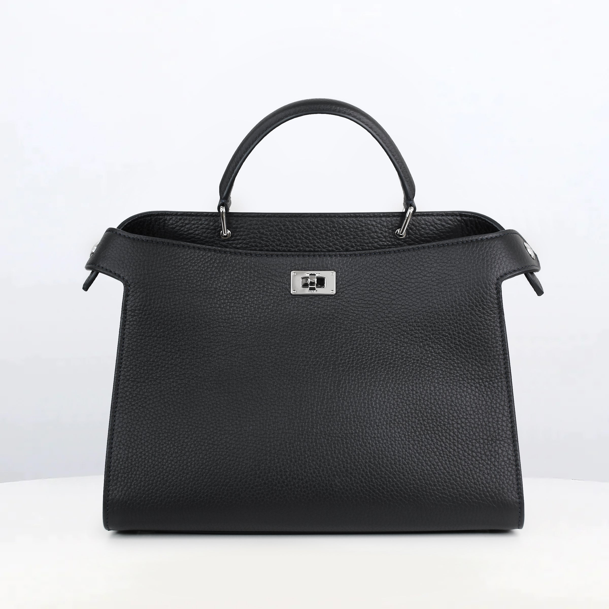 LEATHER HANDBAG LUTECE PM BLACK