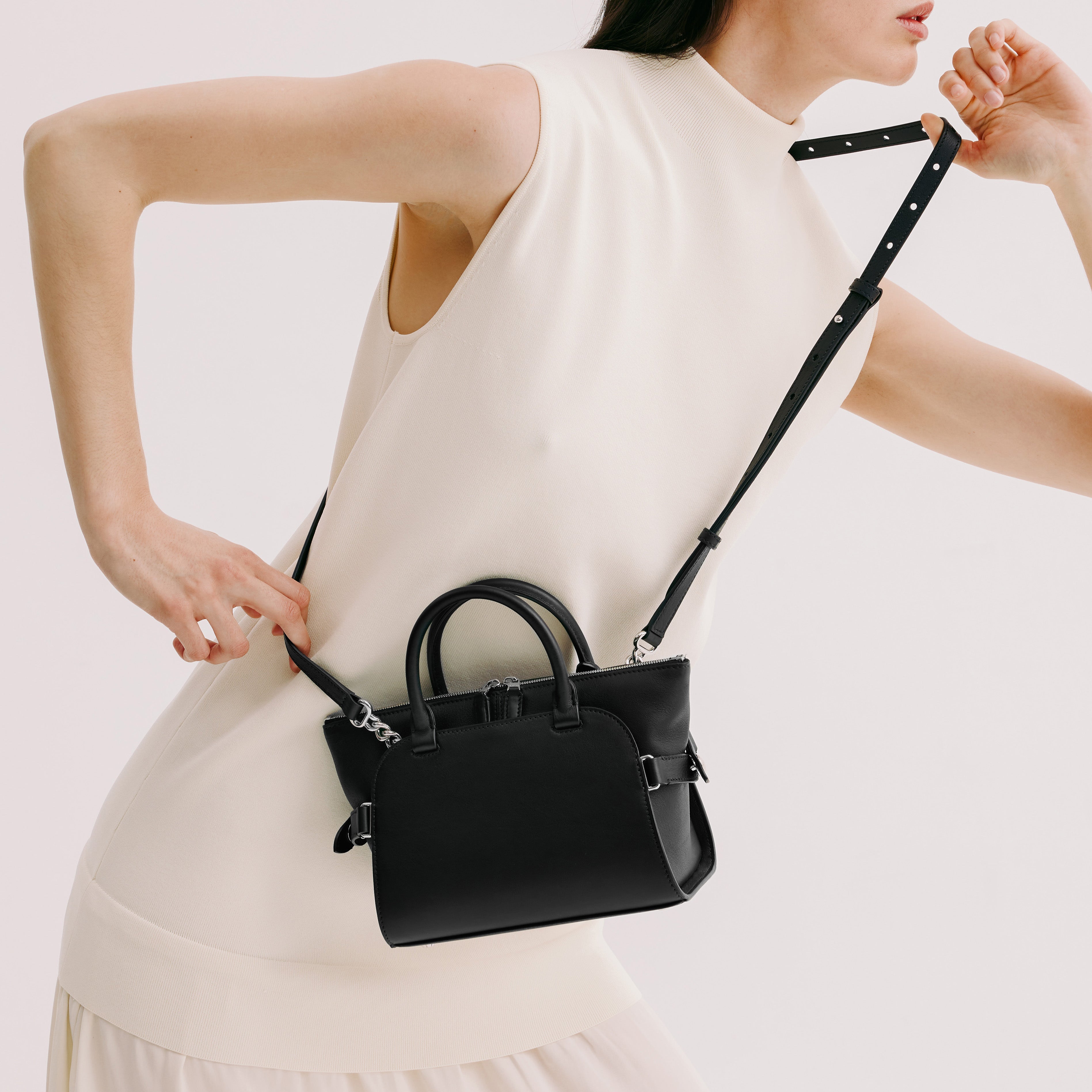 LEATHER HANDBAG SEPTIEME MINI BLACK