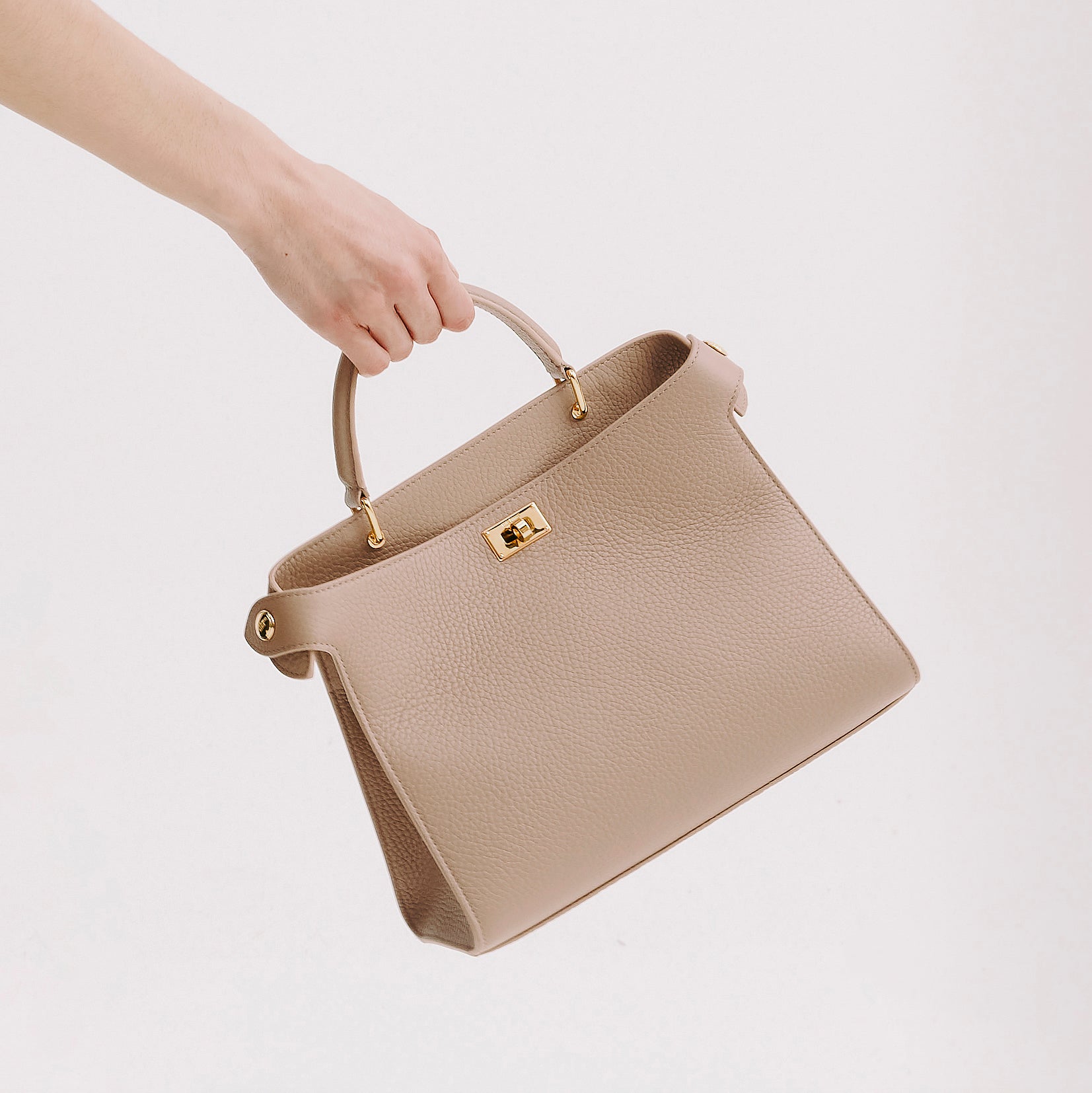 LEATHER HANDBAG LUTECE 27 TOURTERELLE WITH GOLD HARWARE