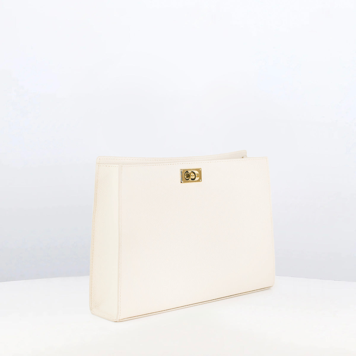 POCHETTE MONTAIGNE IN LEATHER IVORY