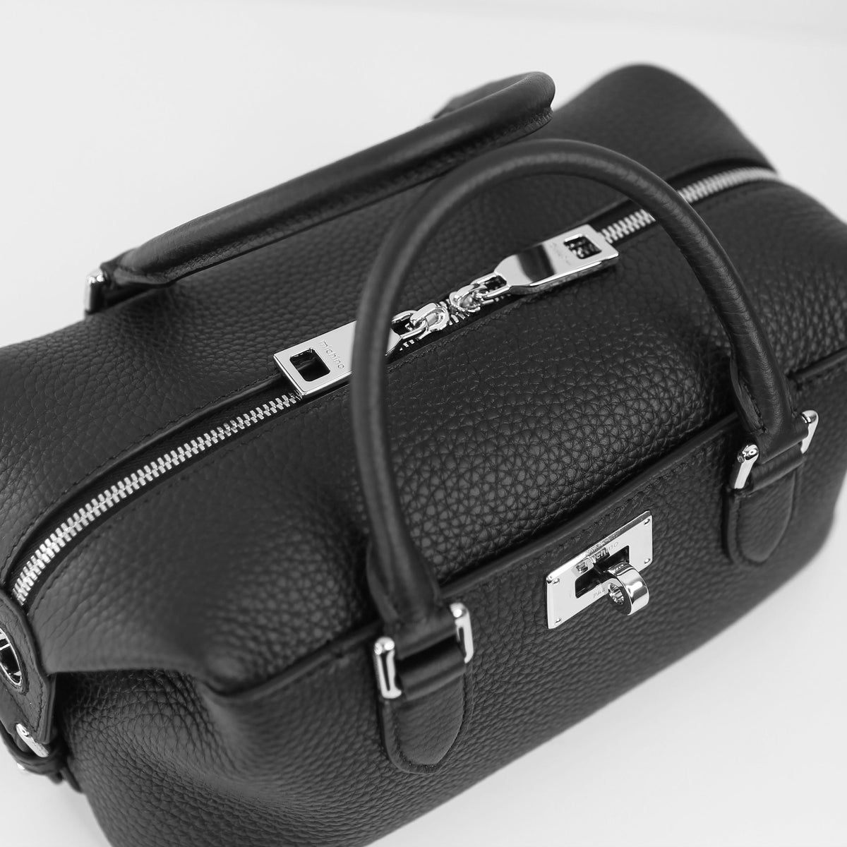 DUFFLE LEATHER BAG MONTPARNASSE NANO BLACK