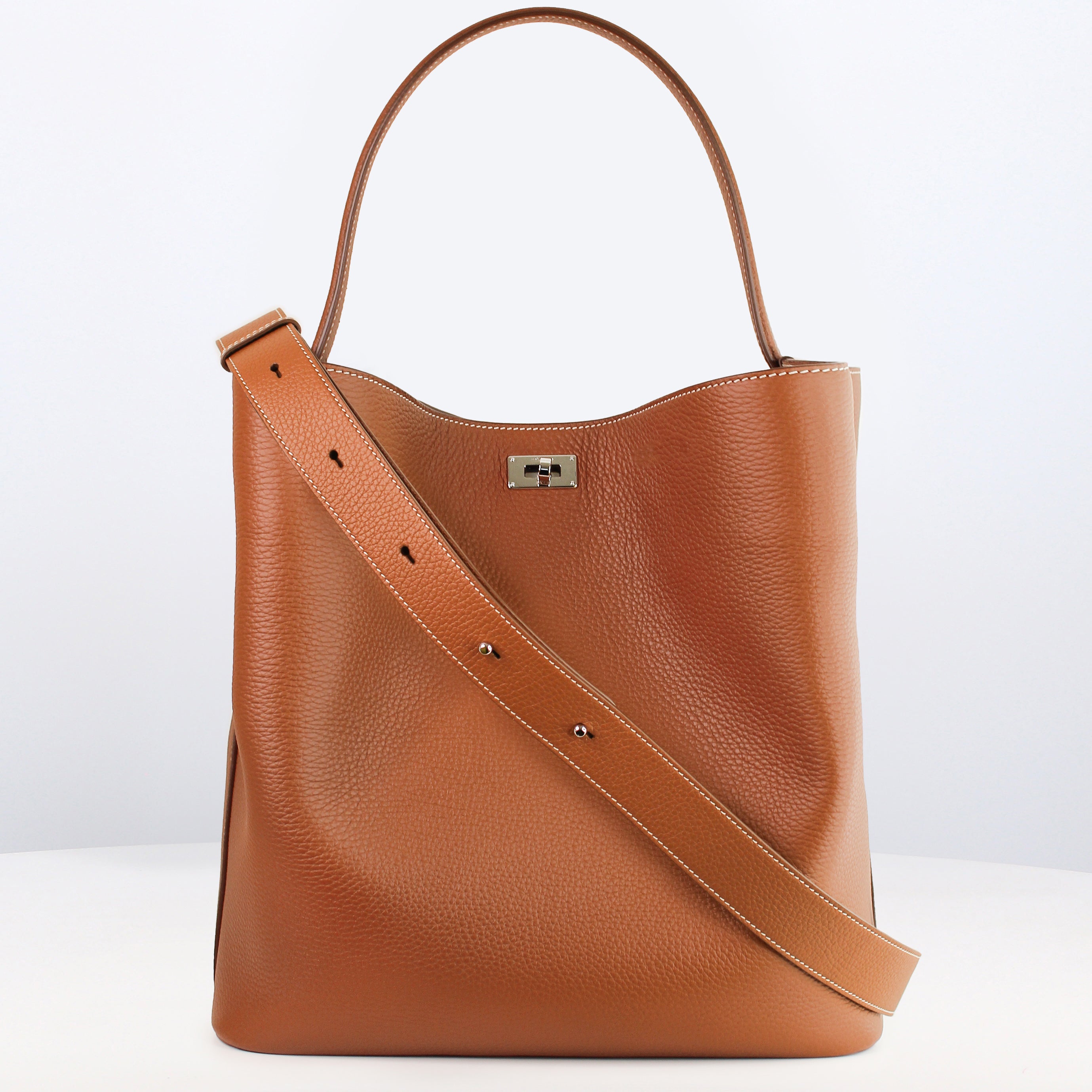 LEATHER BUCKET BAG ODEON GM GOLD