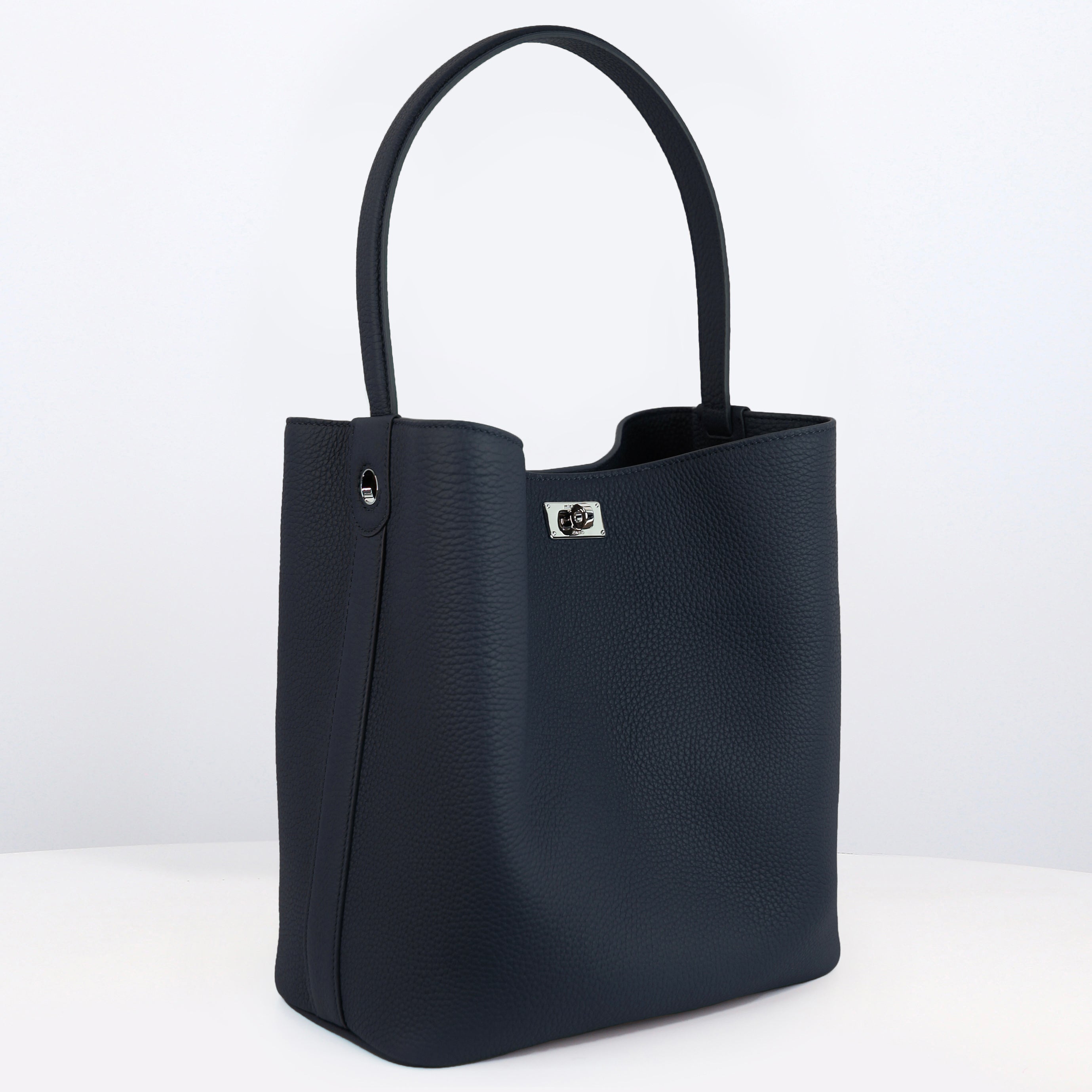 GIFT SET: ODEON PM ECLIPSE LEATHER BUCKET BAG GOLD LEATHER GLOVE HOLDER