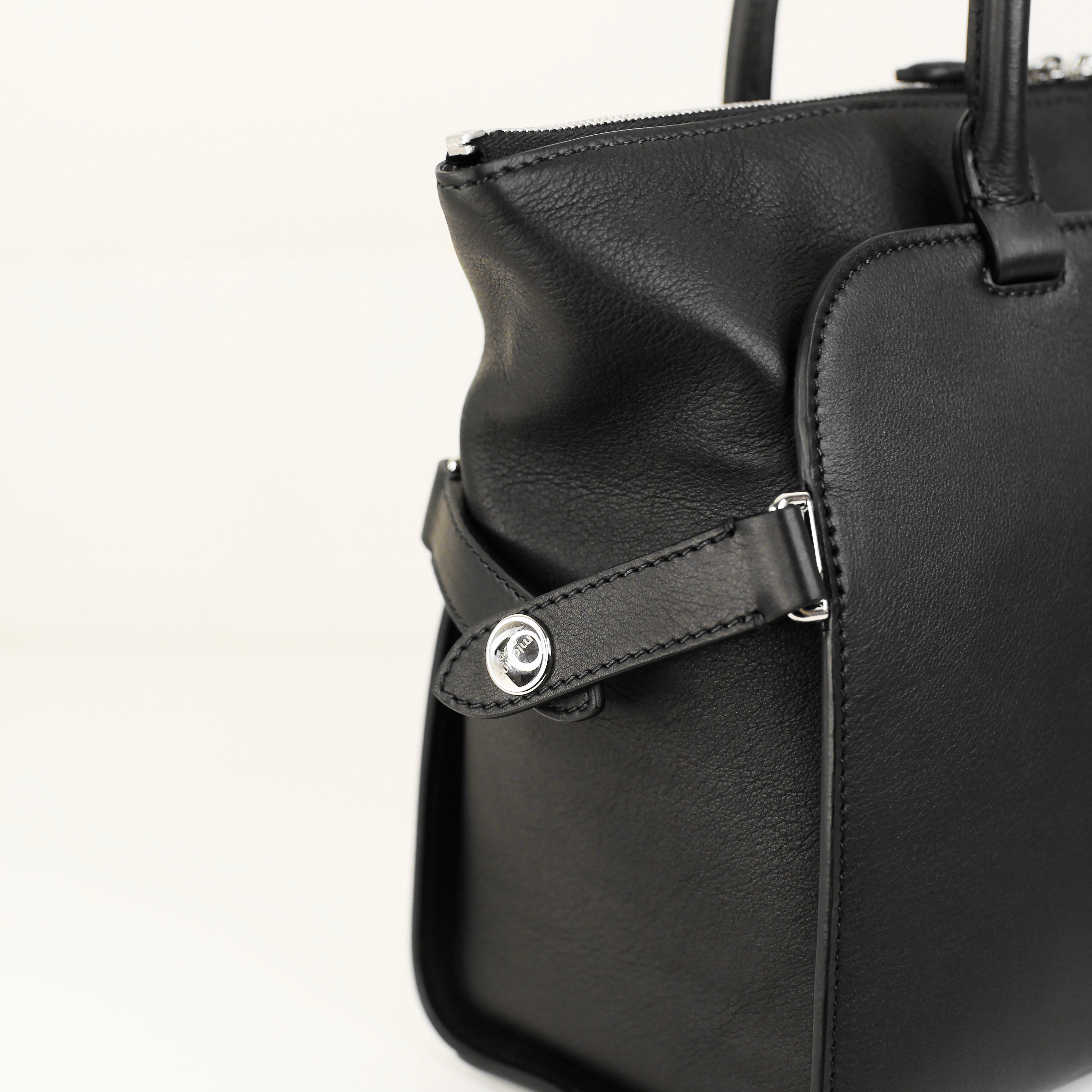 LEATHER HANDBAG SEPTIEME PM BLACK