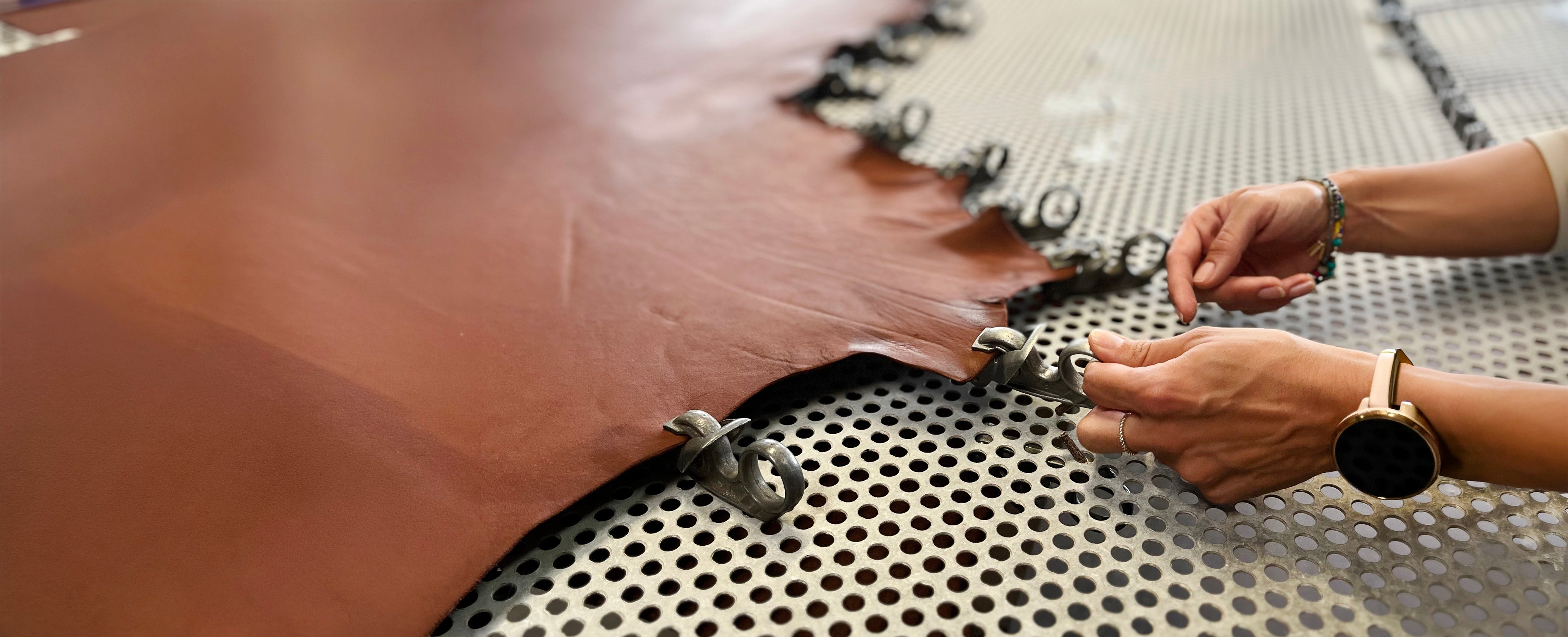 Behind Michino Leather · Vol.1