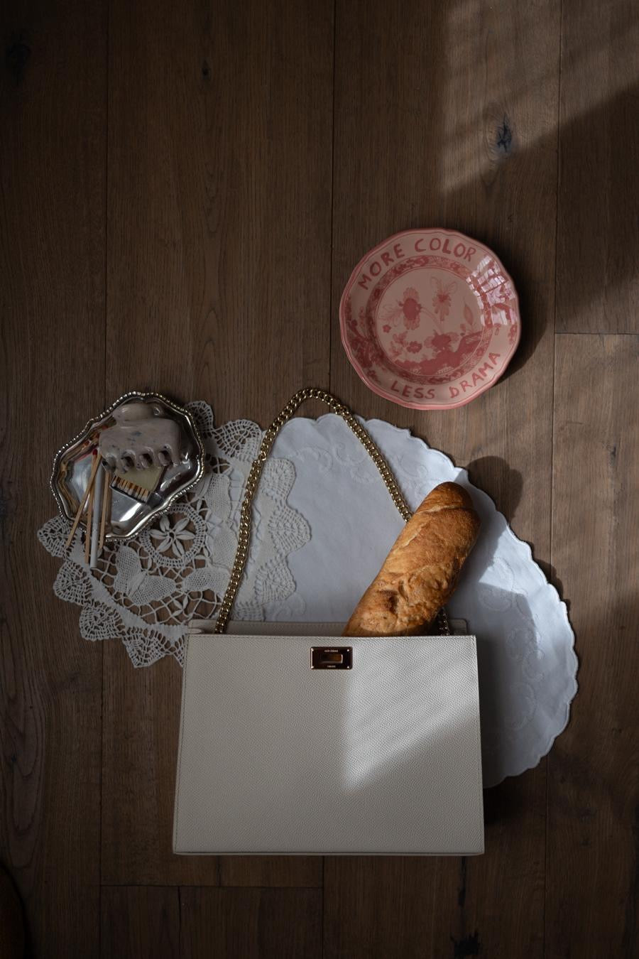 LEATHER POCHETTE MONTAIGNE IVOIRE