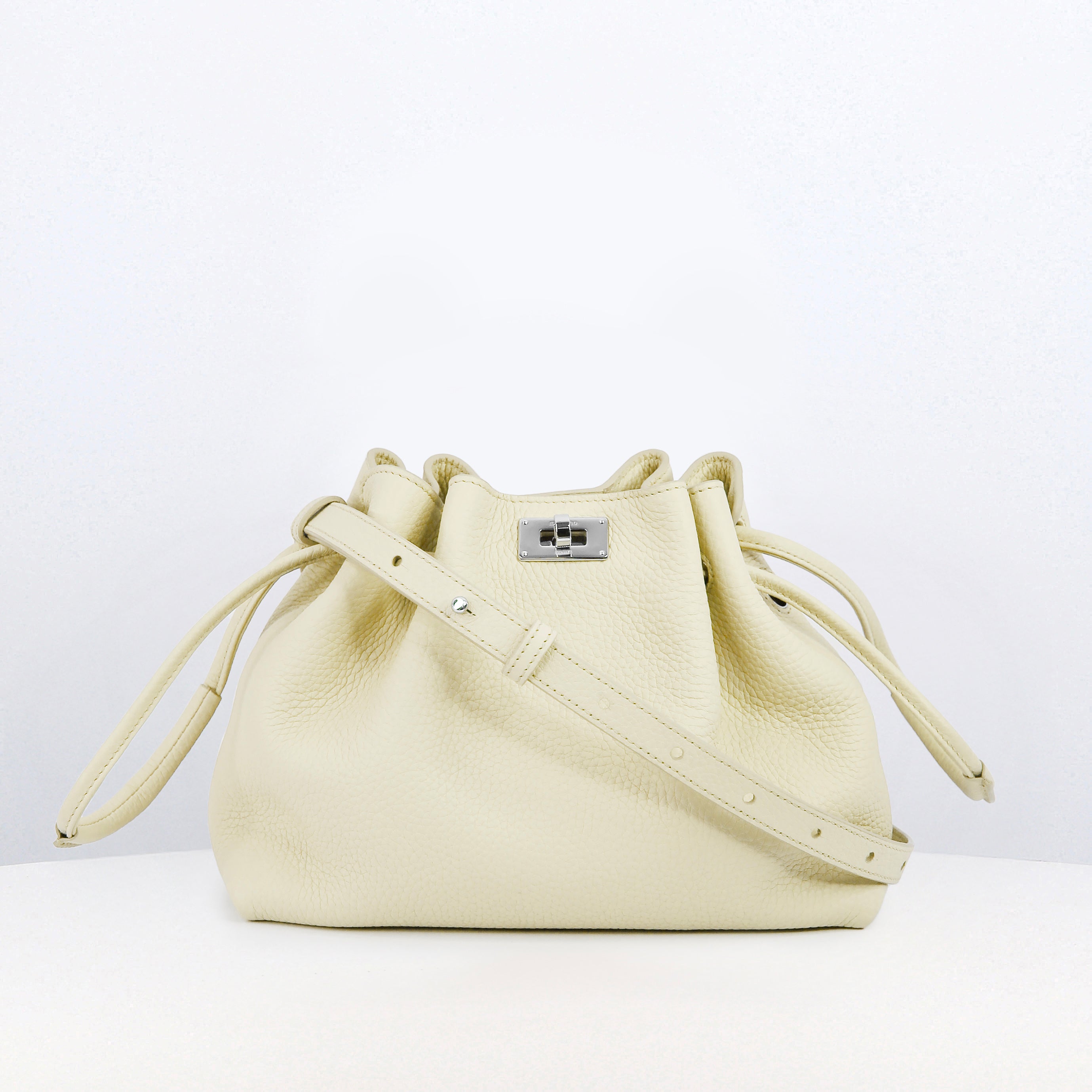 LEATHER DRAWSTRING BAG COLETTE CHANTILLY