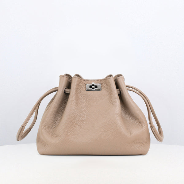 LEATHER DRAWSTRING BAG COLETTE TOURTERELLE