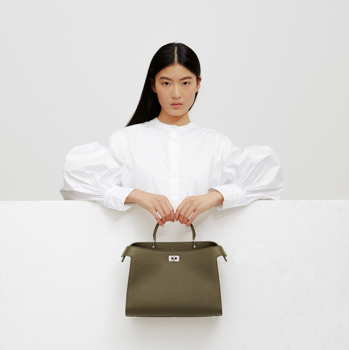 LEATHER HANDBAG LUTECE PM KHAKI
