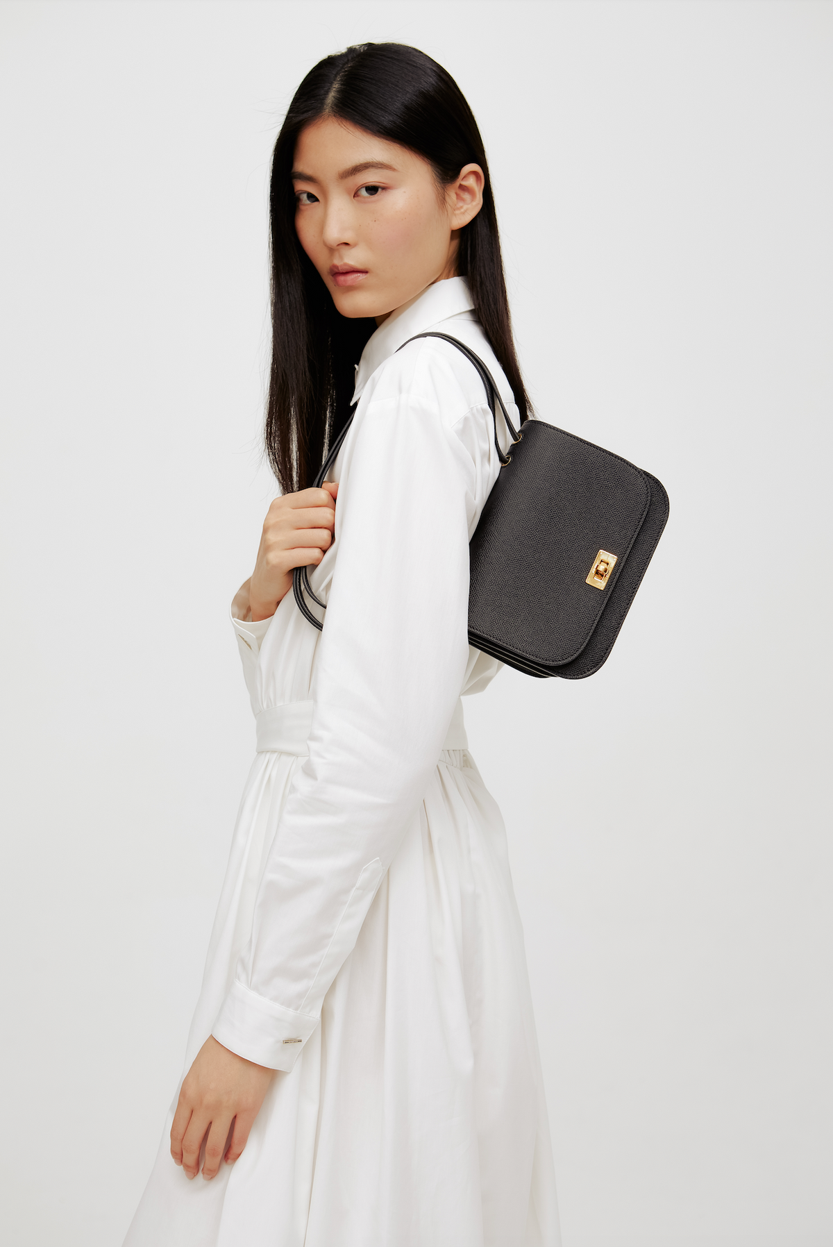 LEATHER FLAP BAG ELYSEE BLACK