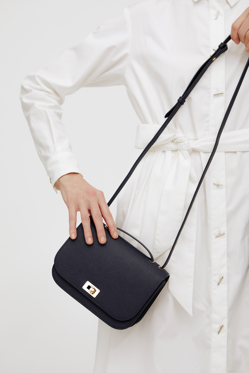 LEATHER FLAP BAG ELYSEE BLACK