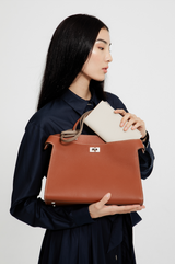 LEATHER HANDBAG LUTECE PM GOLD