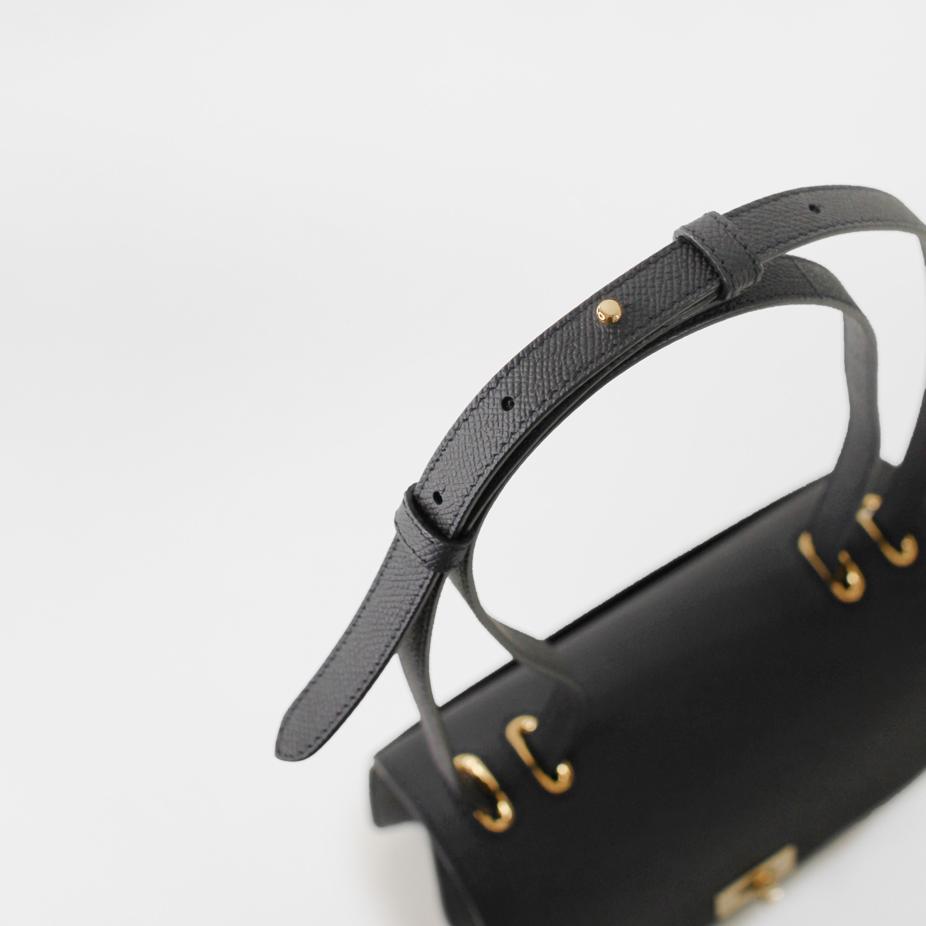 LEATHER FLAP BAG ELYSEE BLACK