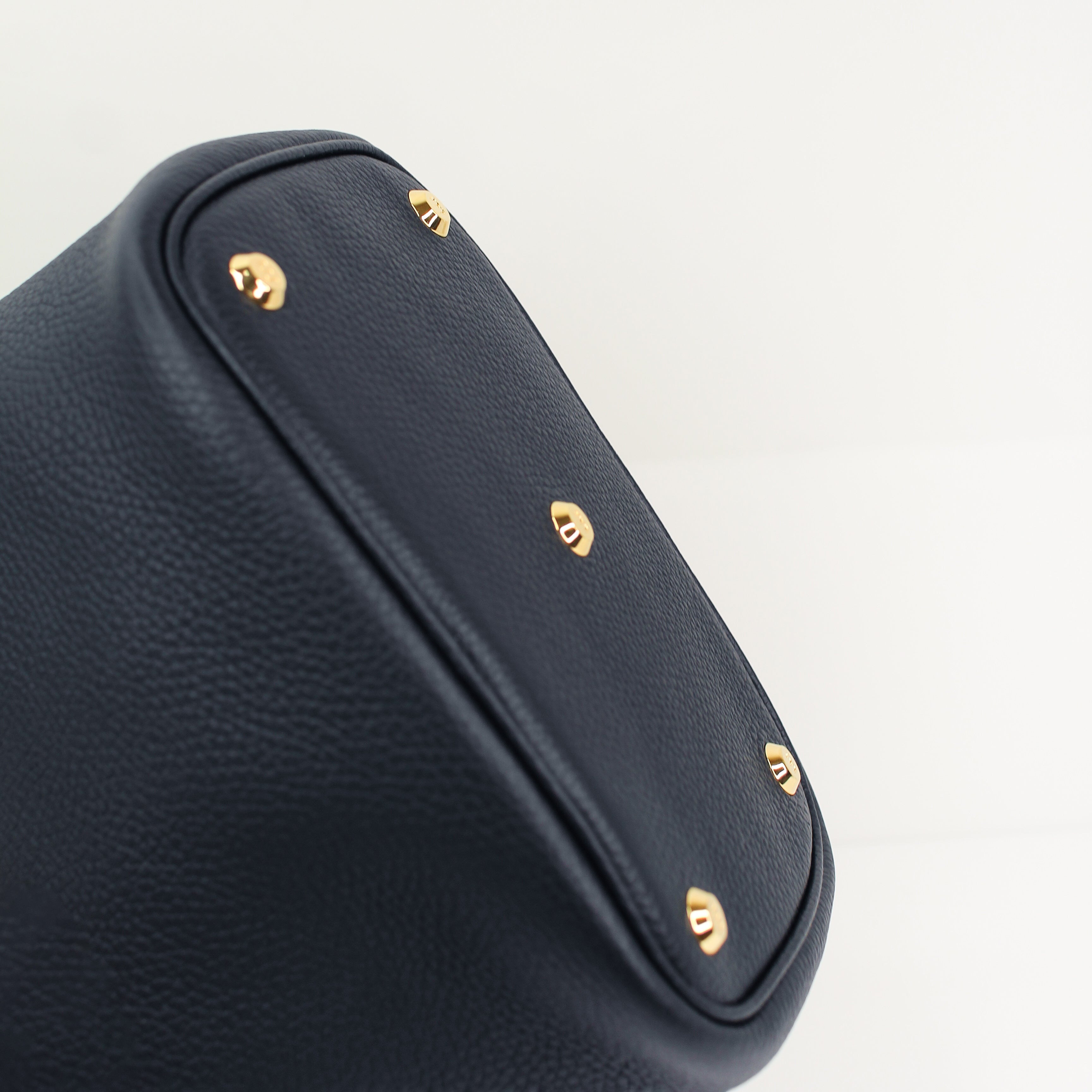 LEATHER HANDBAG ETOILE PM ECLIPSE WITH GOLD HARDWARE