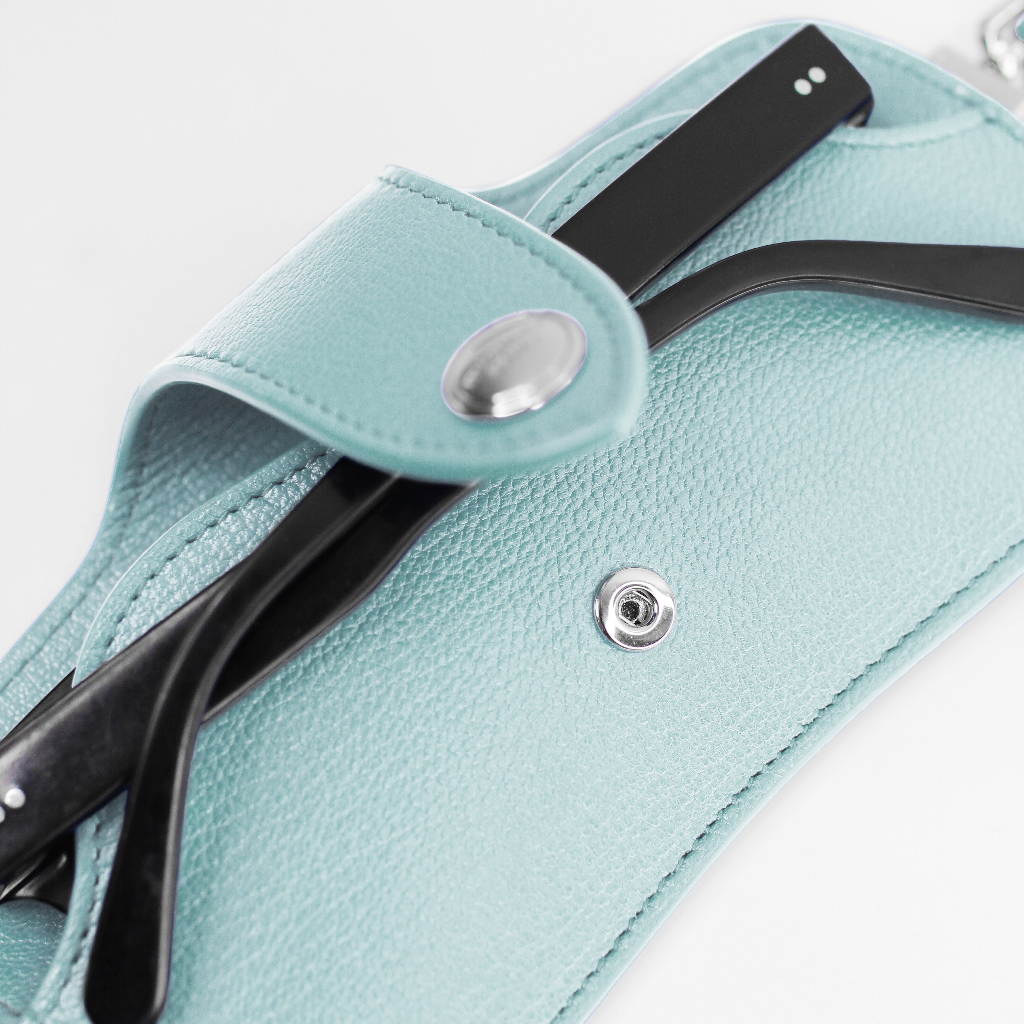 LEATHER GLASSES HOLDER SKYBLUE