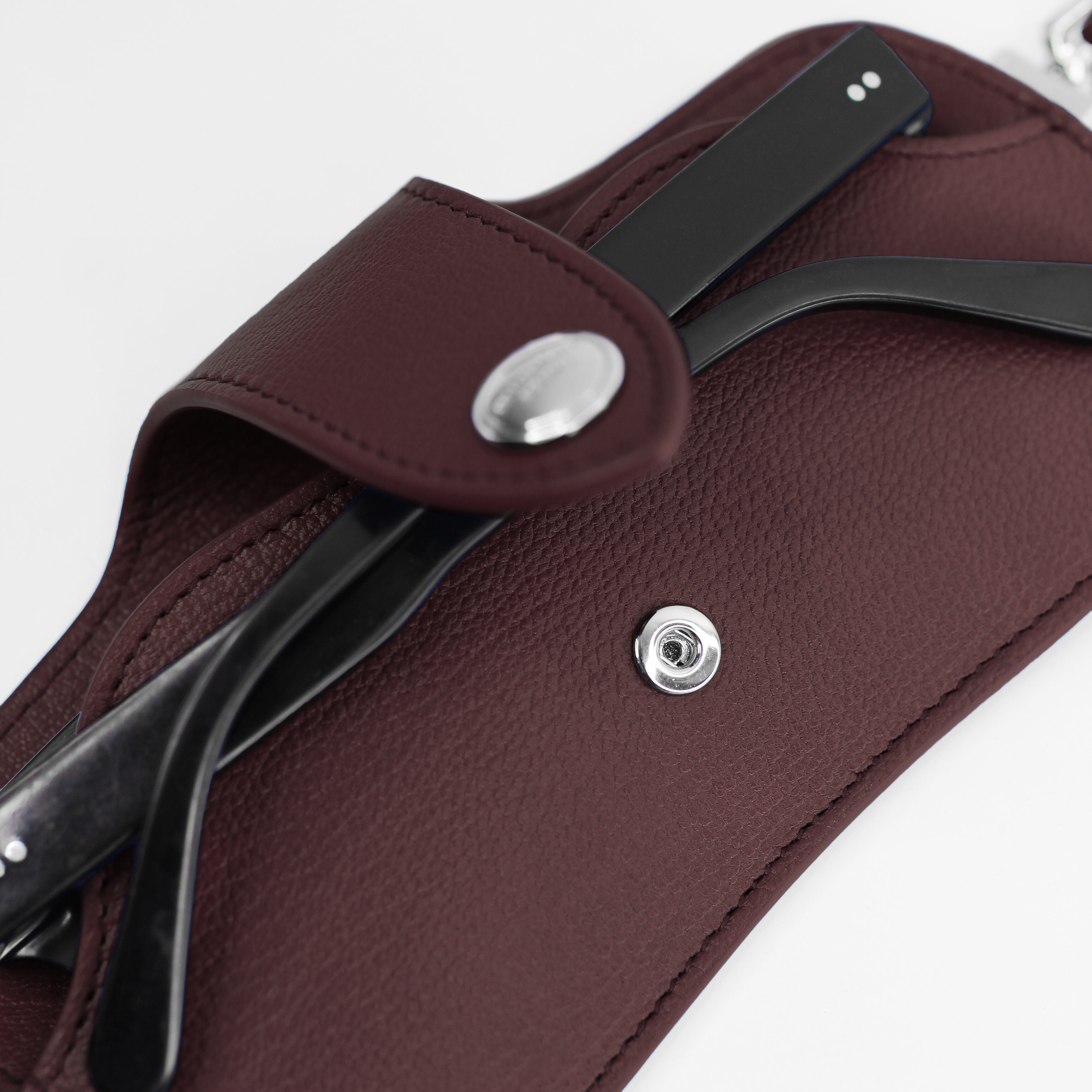 LEATHER GLASSES HOLDER PRUNE