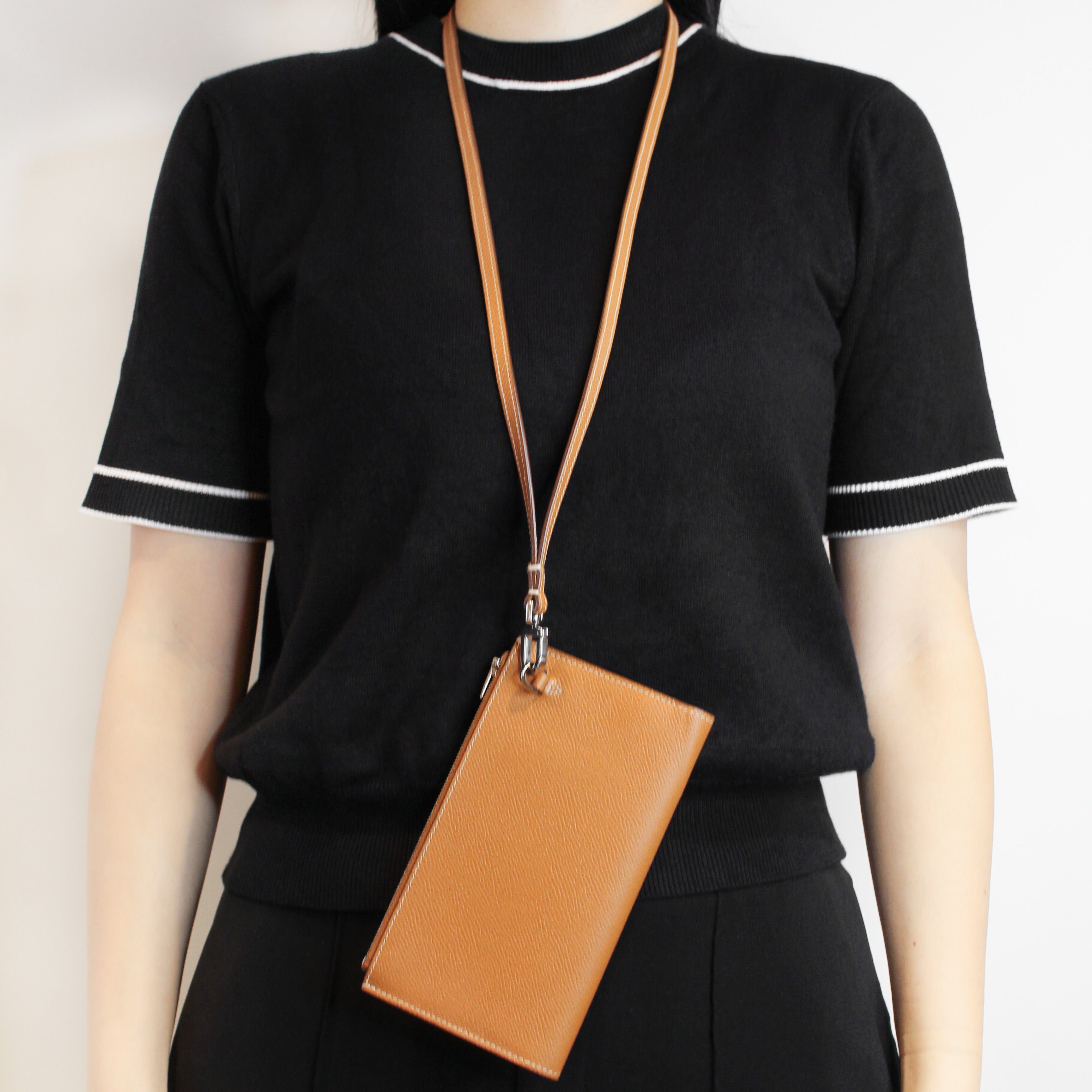 LEATHER STRAP GOLD