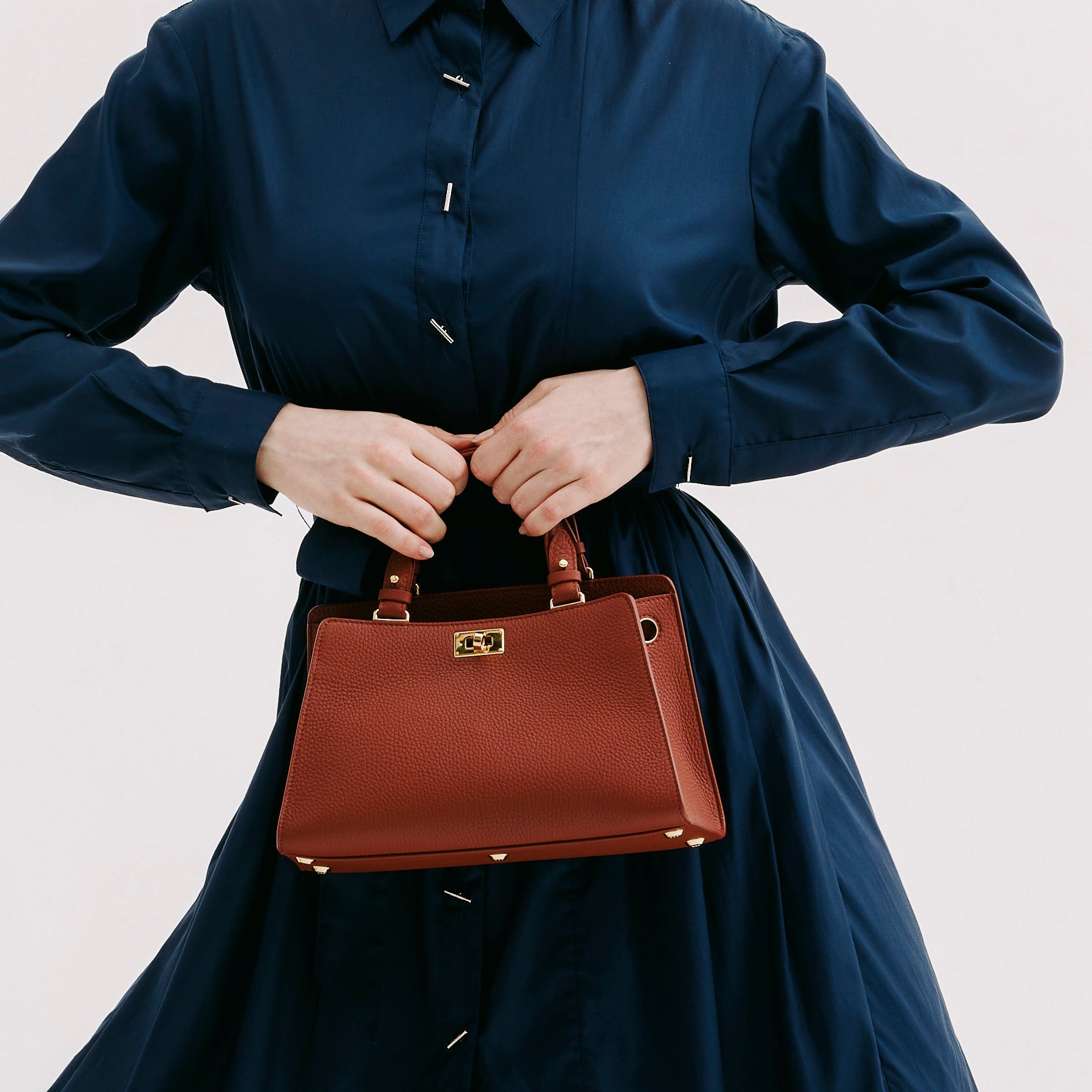 LEATHER HANDBAG TROCADERO BRICK