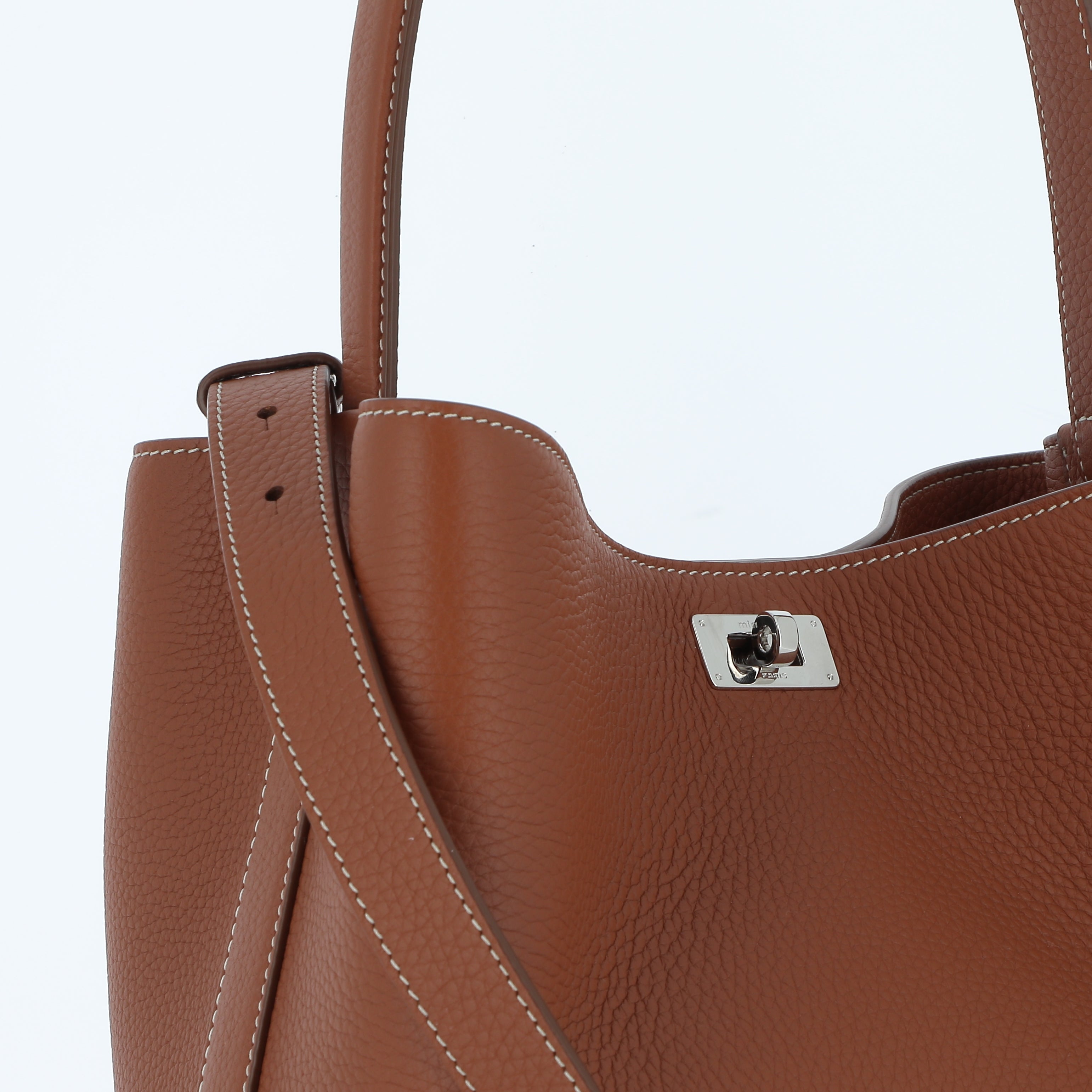 LEATHER BUCKET BAG ODEON PM GOLD