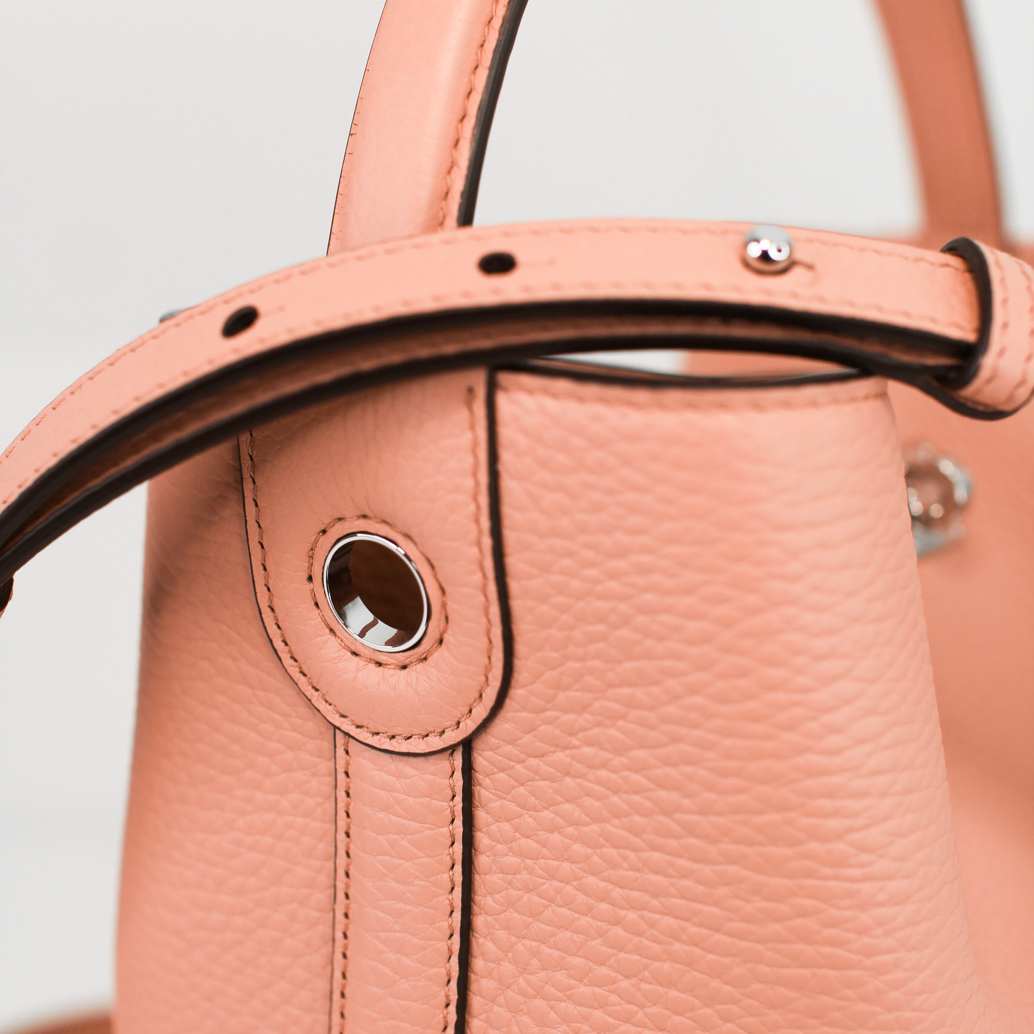 LEATHER BUCKET BAG ODEON MINI TERRACOTTA