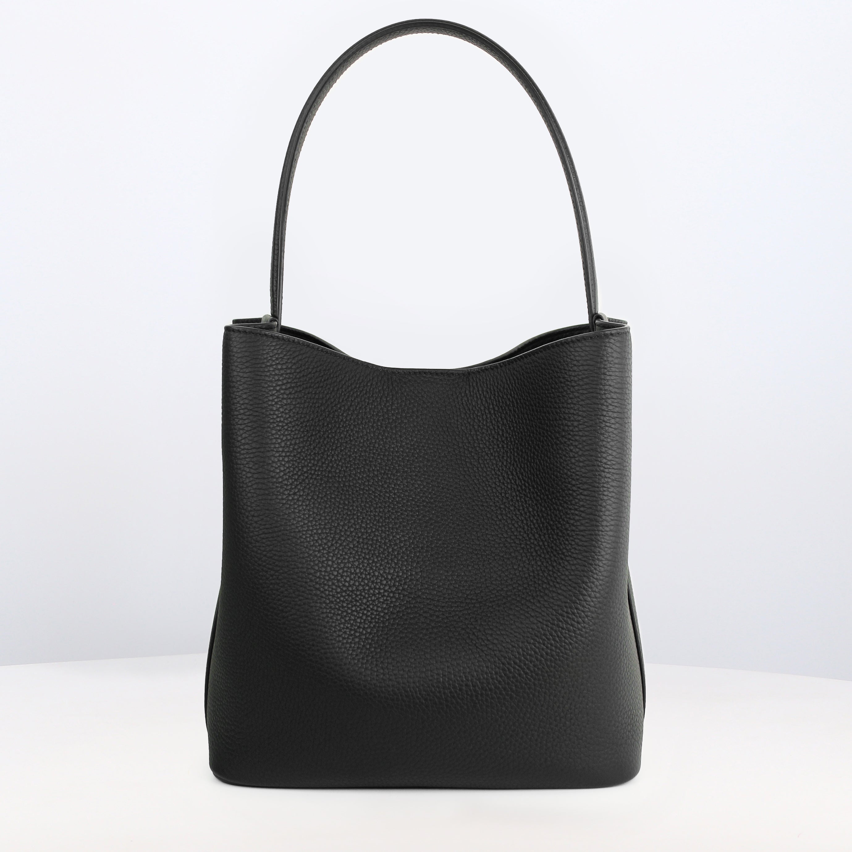 LEATHER BUCKET BAG ODEON PM BLACK