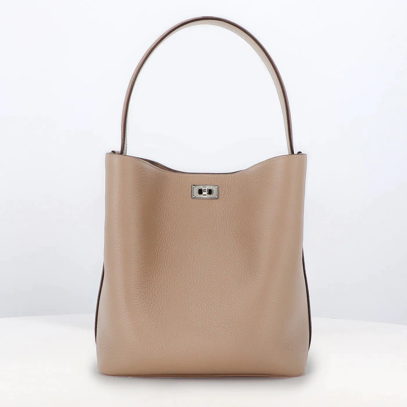 LEATHER BUCKET BAG ODEON PM TOURTERELLE