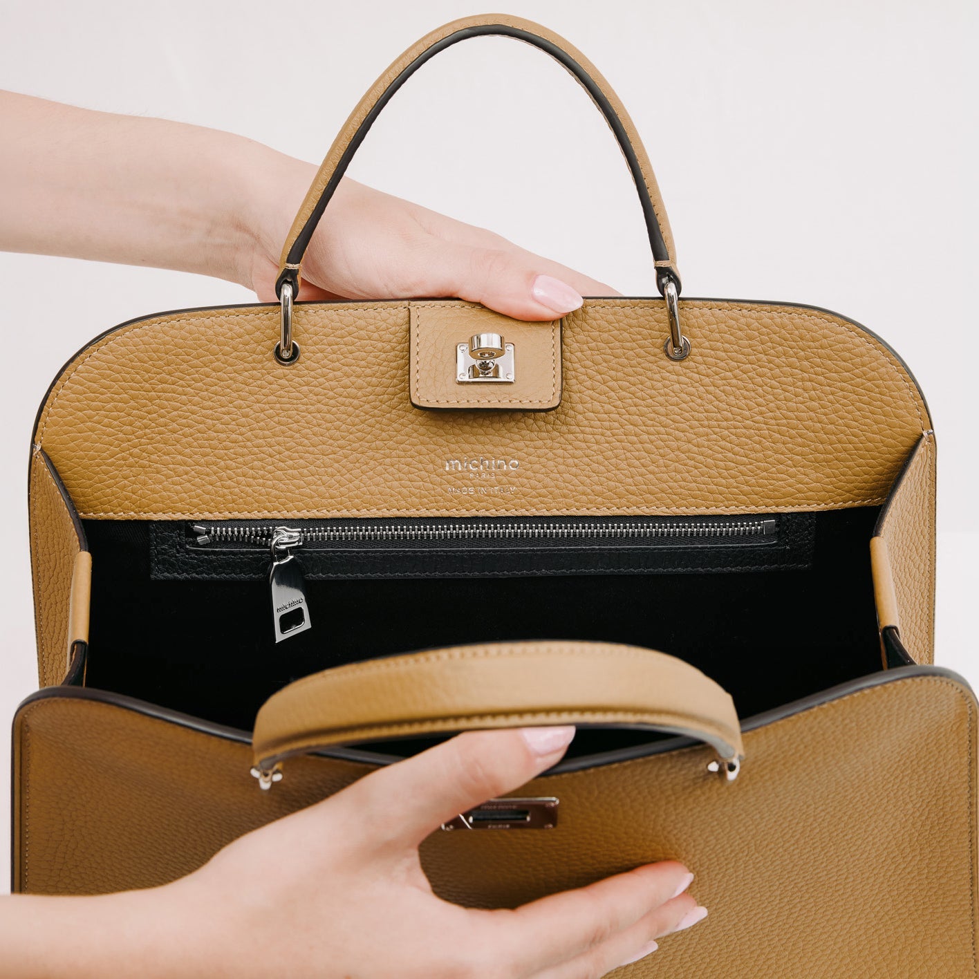 LEATHER HANDBAG OPERA PM BISCOTTO