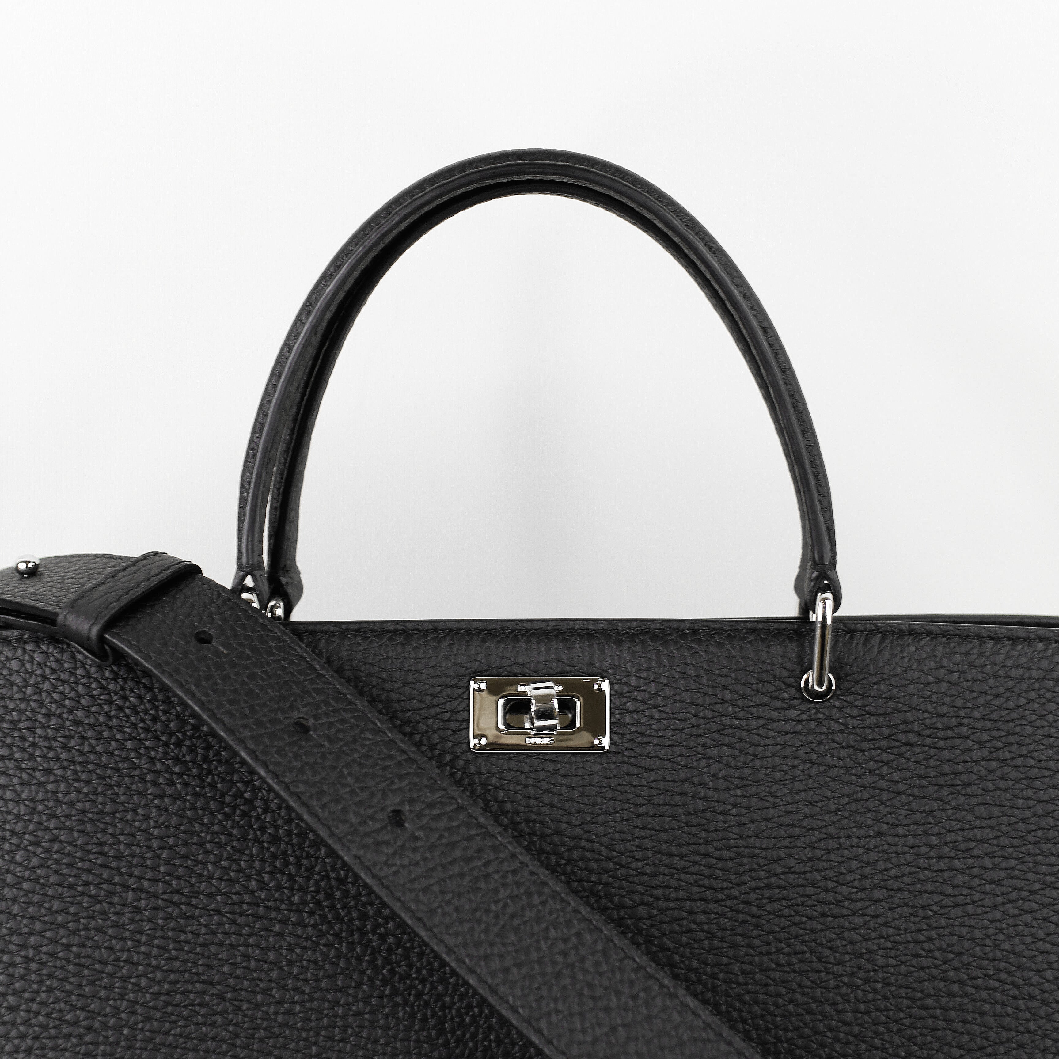 "Archive Event" LEATHER HANDBAG OPERA PM BLACK