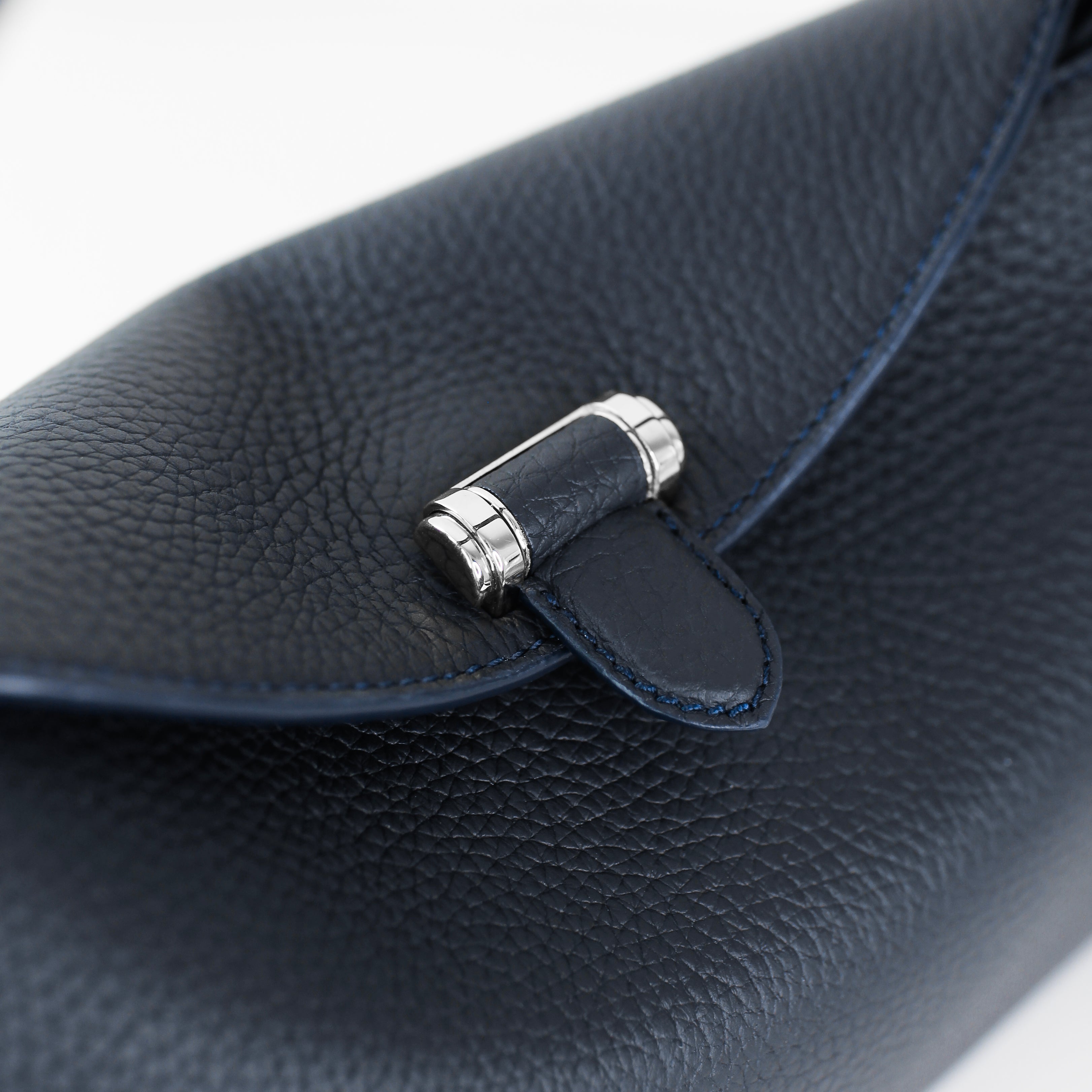 LEATHER HANDBAG PASSY MINI ECLIPSE