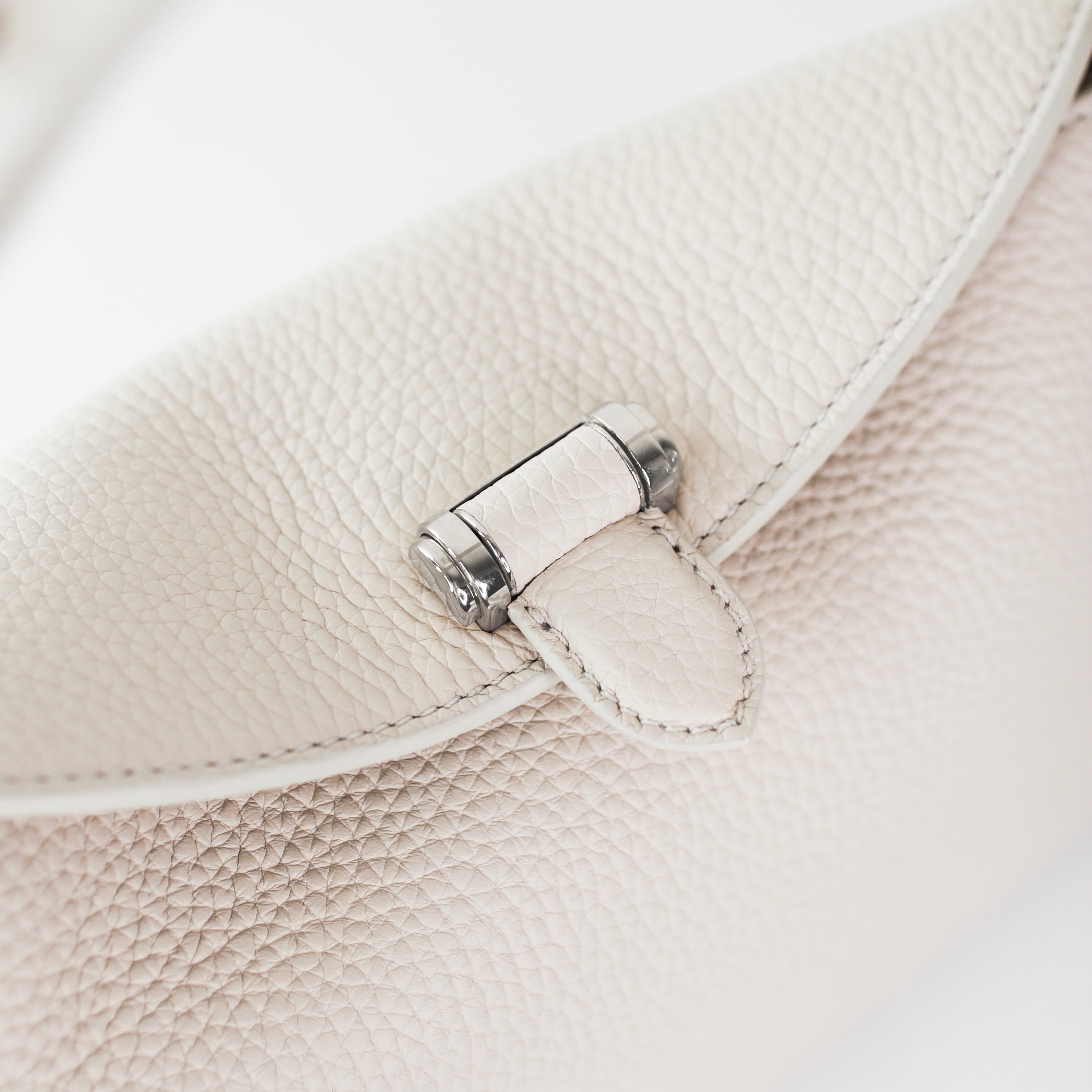 LEATHER HANDBAG PASSY MINI IVORY