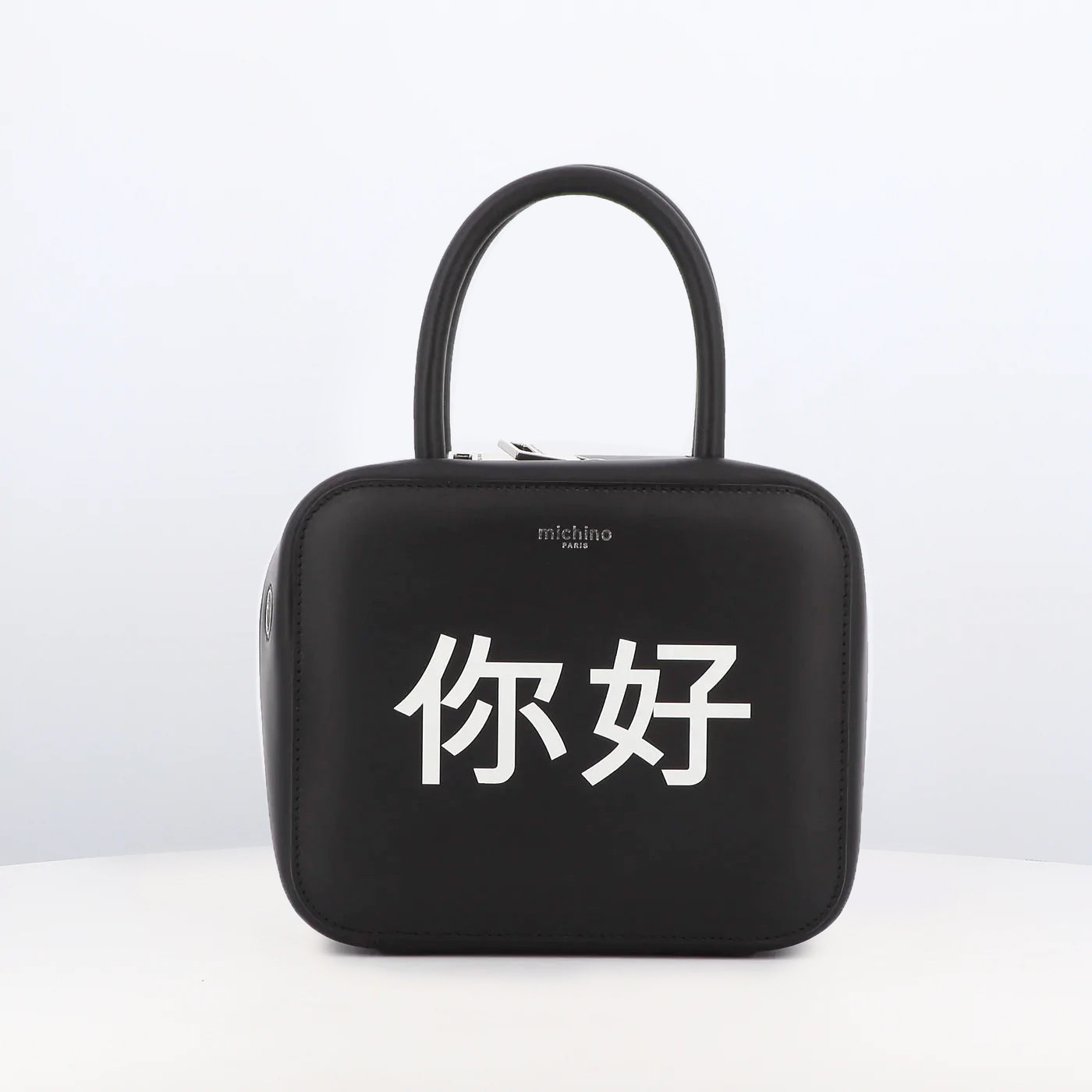 "Archive Event" LEATHER HANDBAG PIGALLE PM 你好