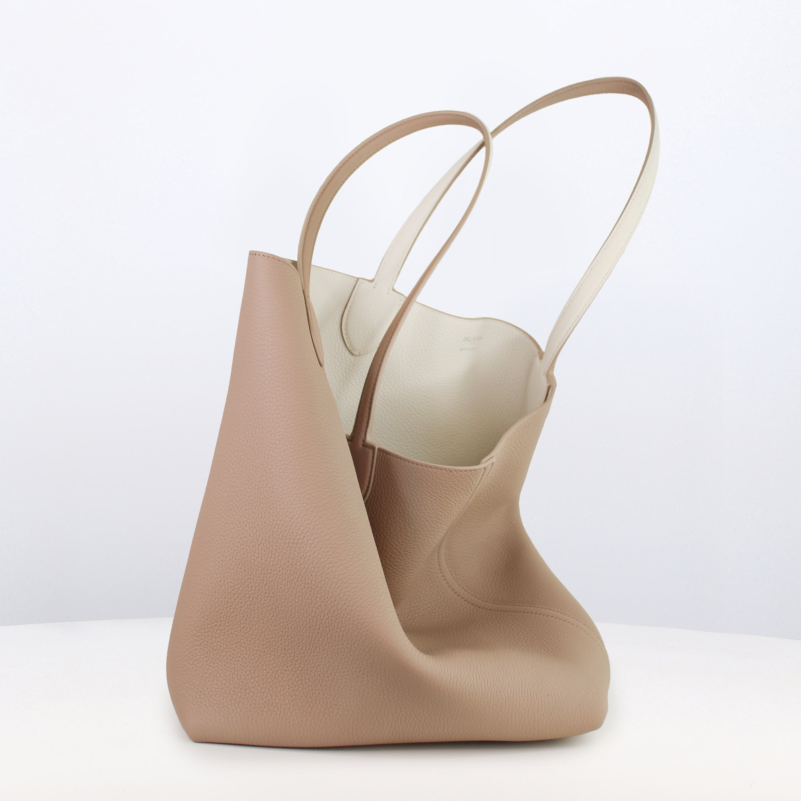 Rivoli Reversible Leather Tote – Versatile by Michino