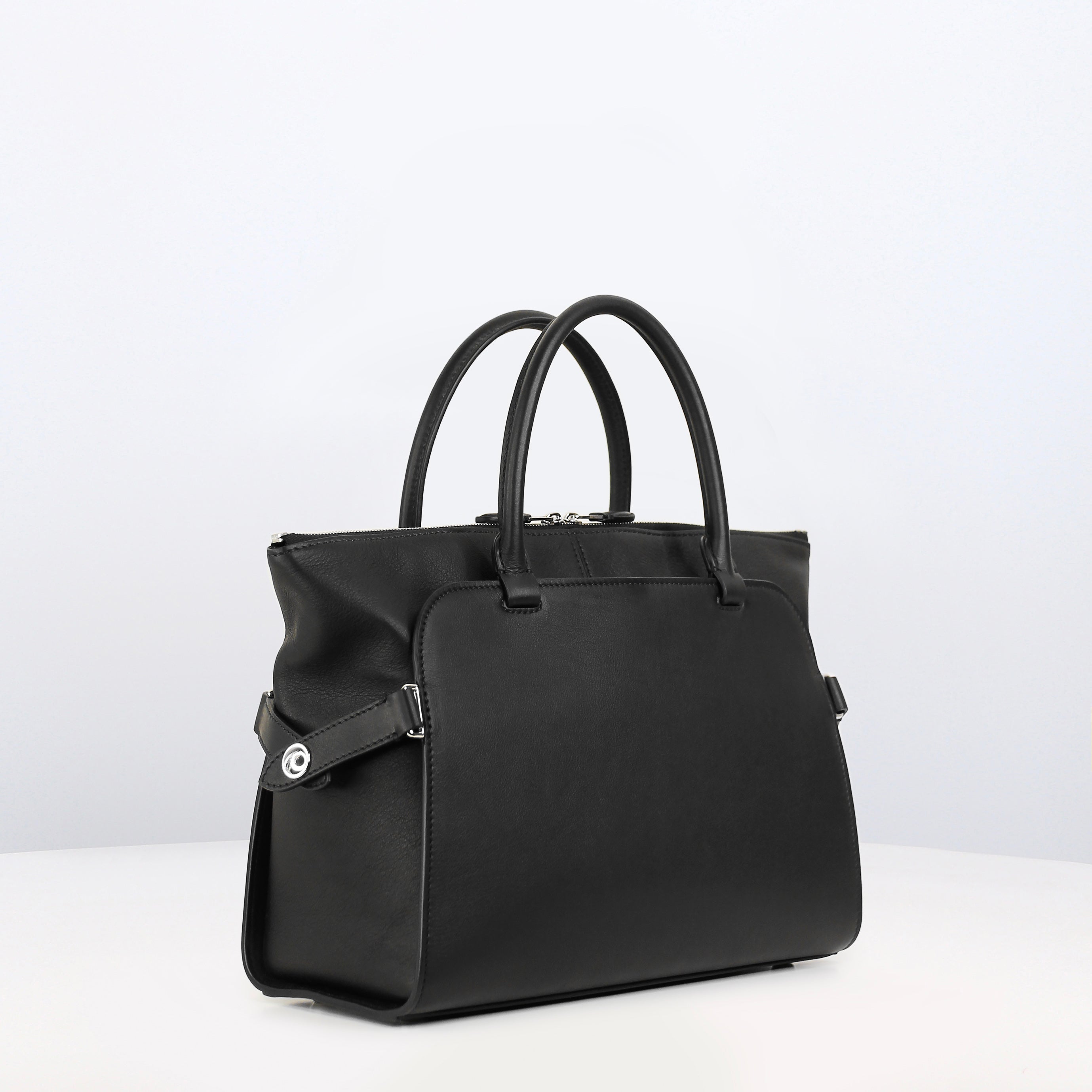 LEATHER HANDBAG SEPTIEME PM BLACK