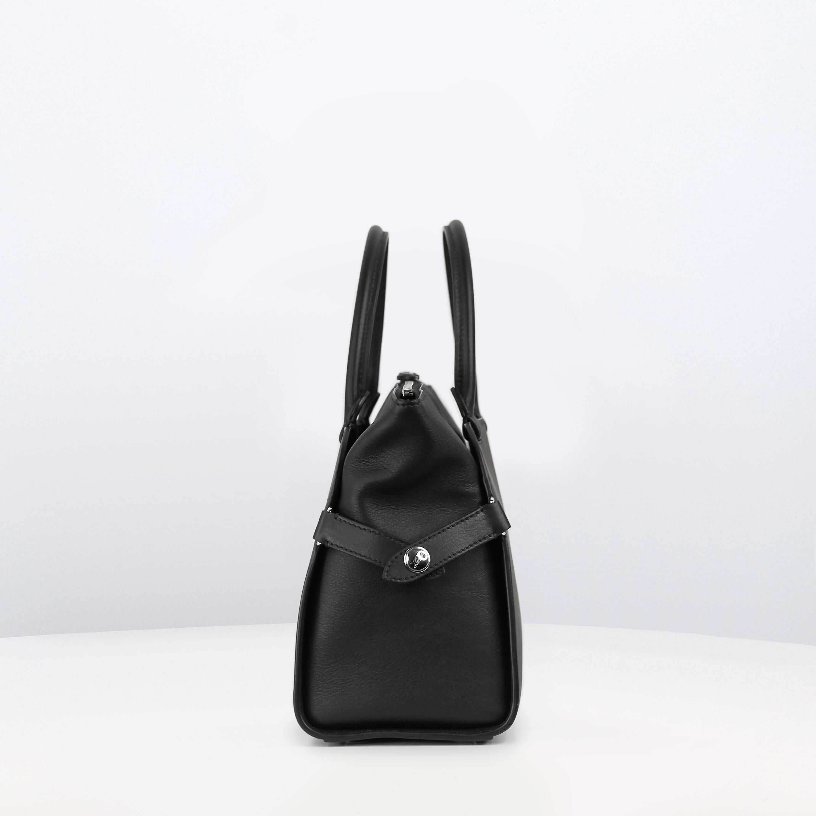 LEATHER HANDBAG SEPTIEME PM BLACK