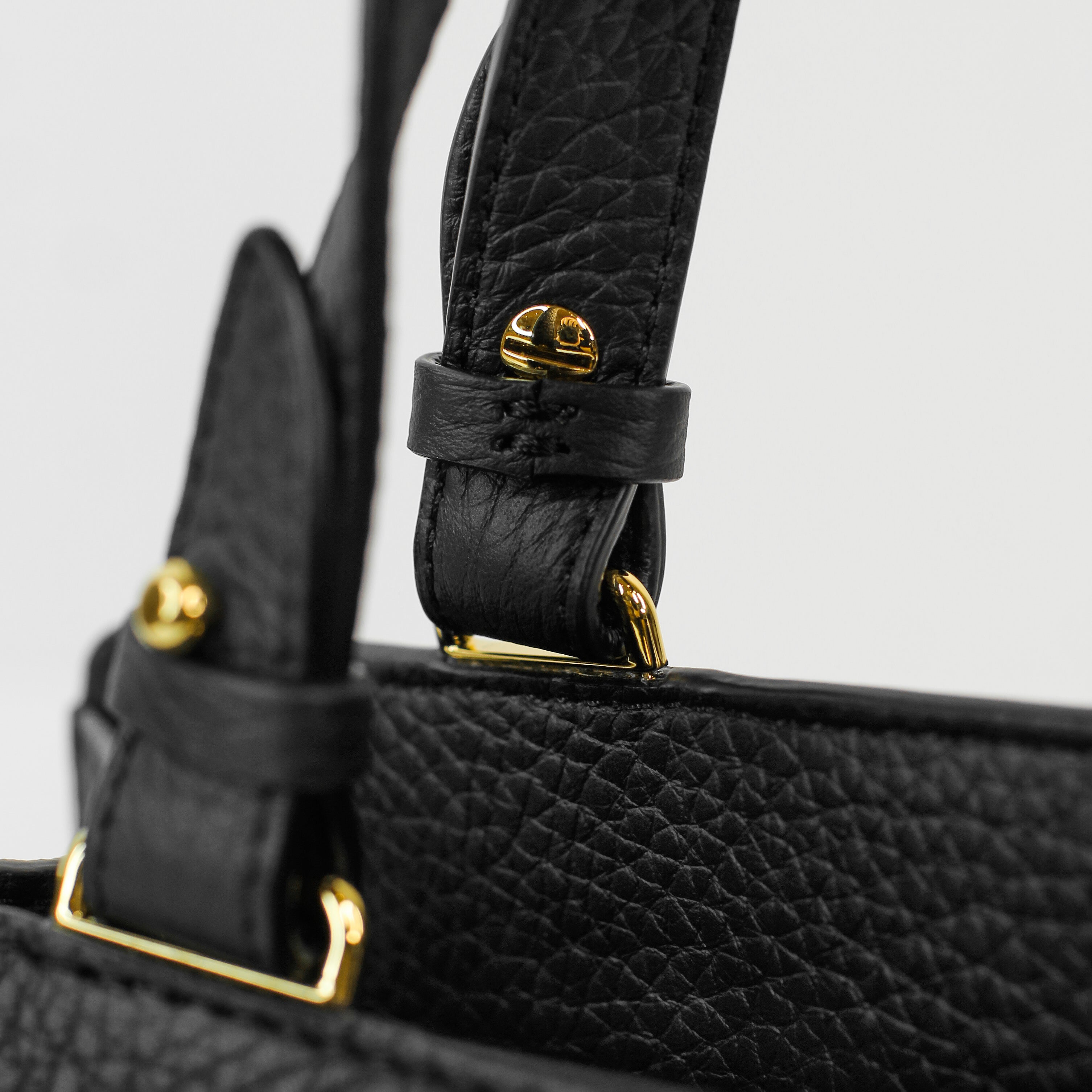 LEATHER HANDBAG TROCADERO MINI BLACK