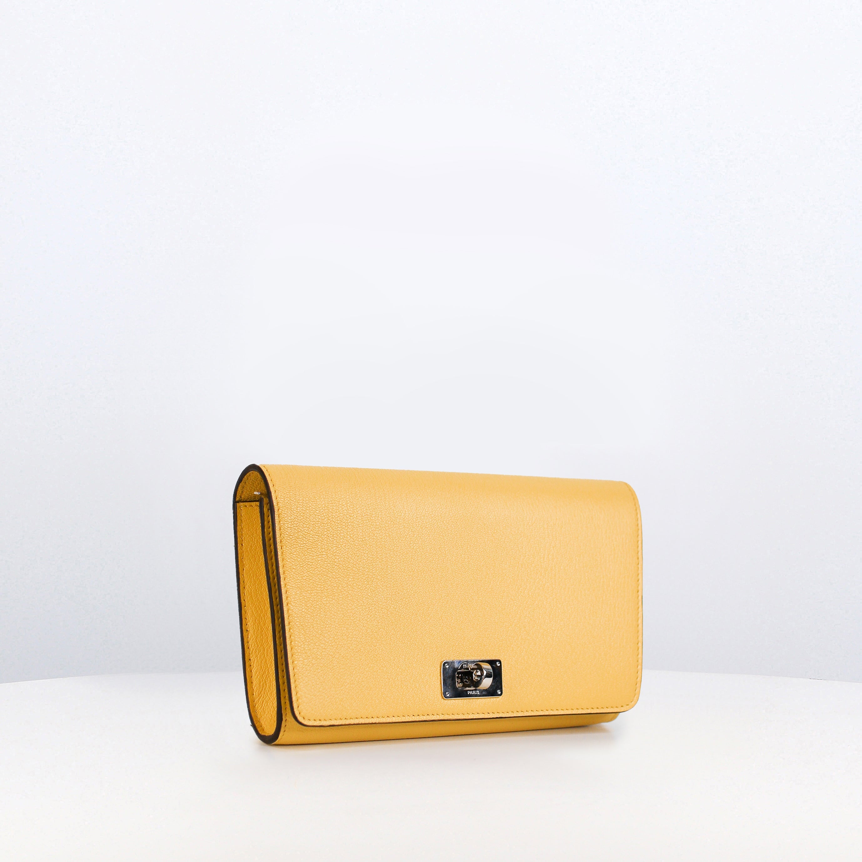 "Archive Event" CAPUCINES LEATHER WALLET BAG YELLOW