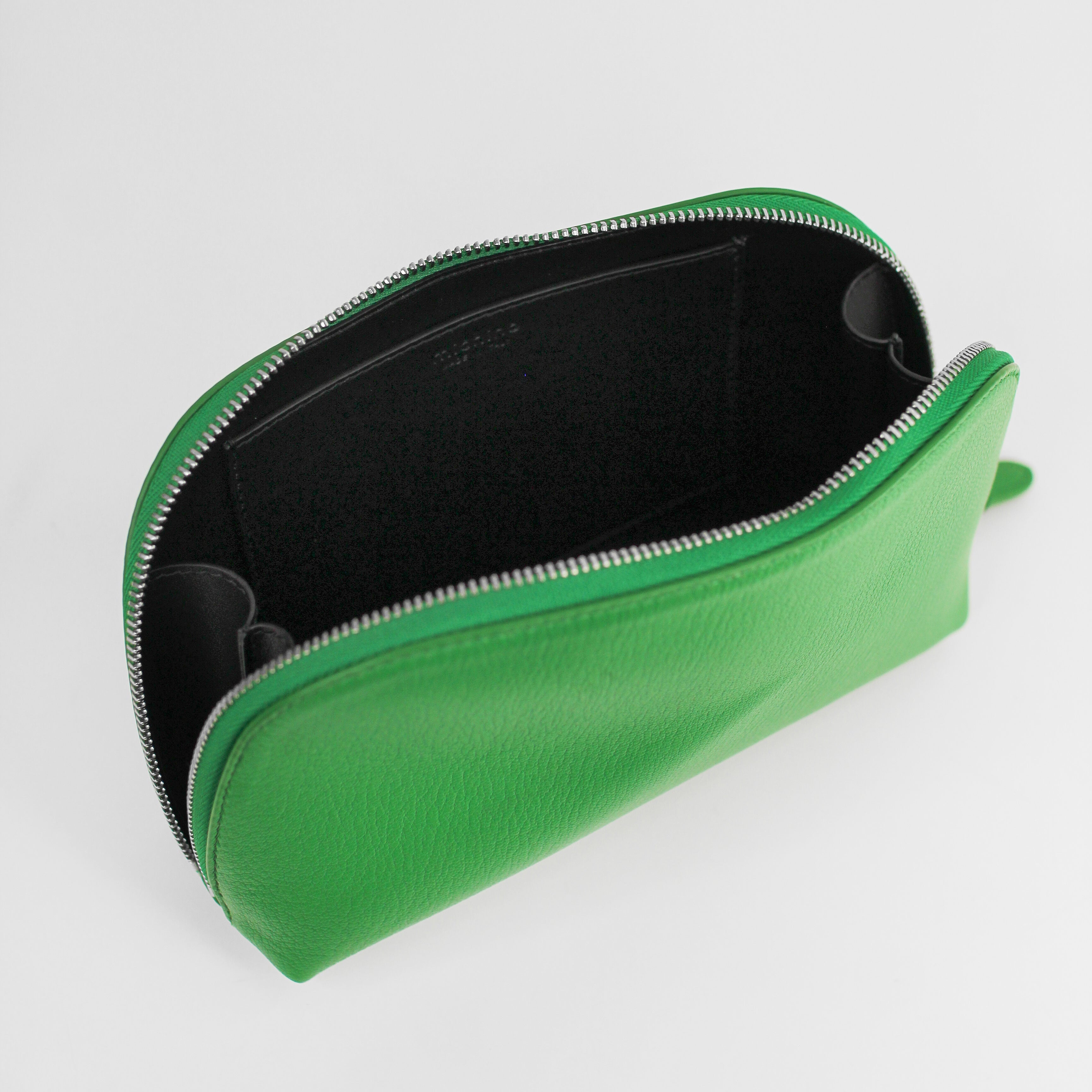 "Archive Event" LEATHER COSMETIC CASE GREEN BAMBOO